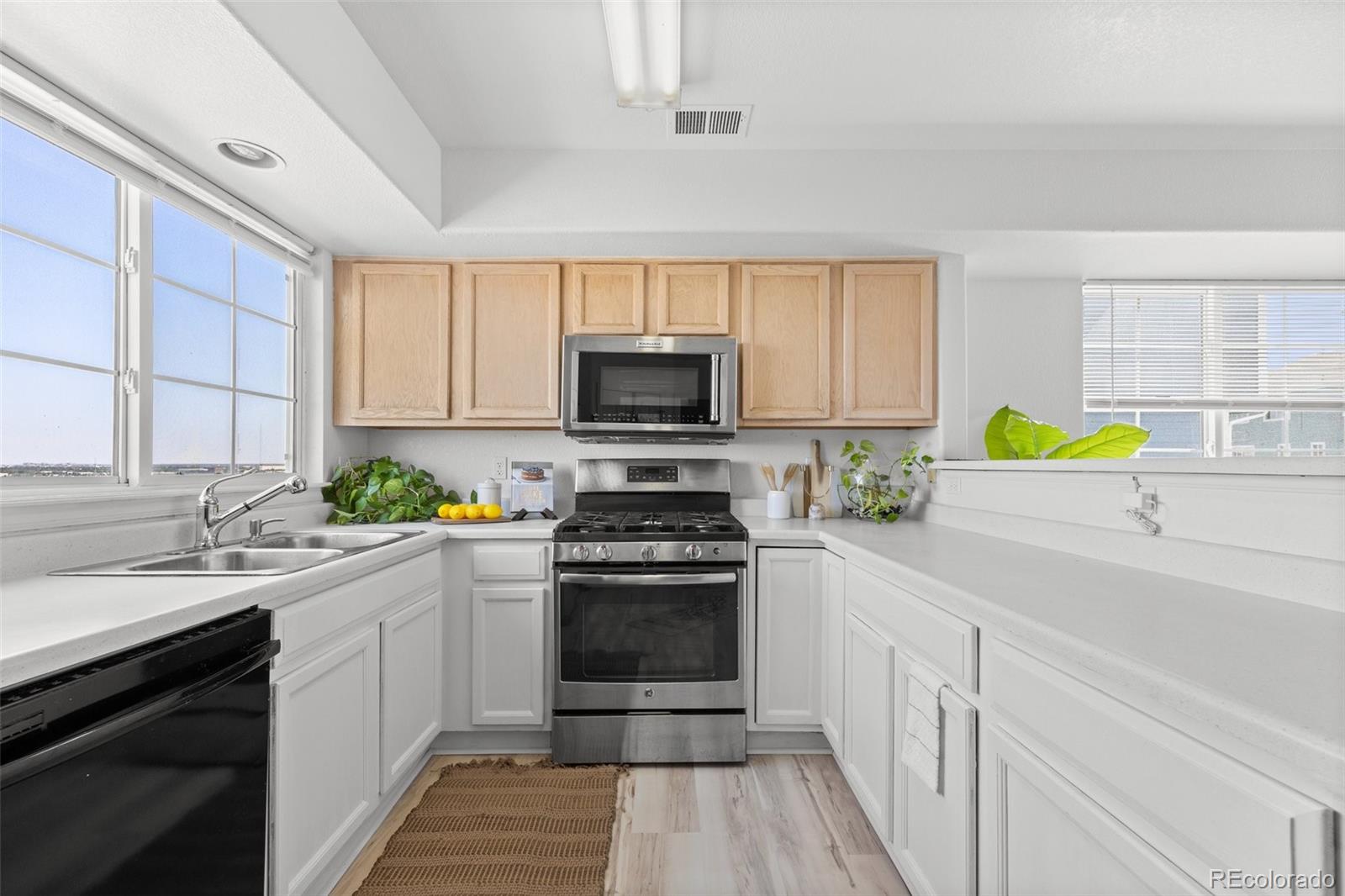 MLS Image #9 for 8199  welby road,denver, Colorado