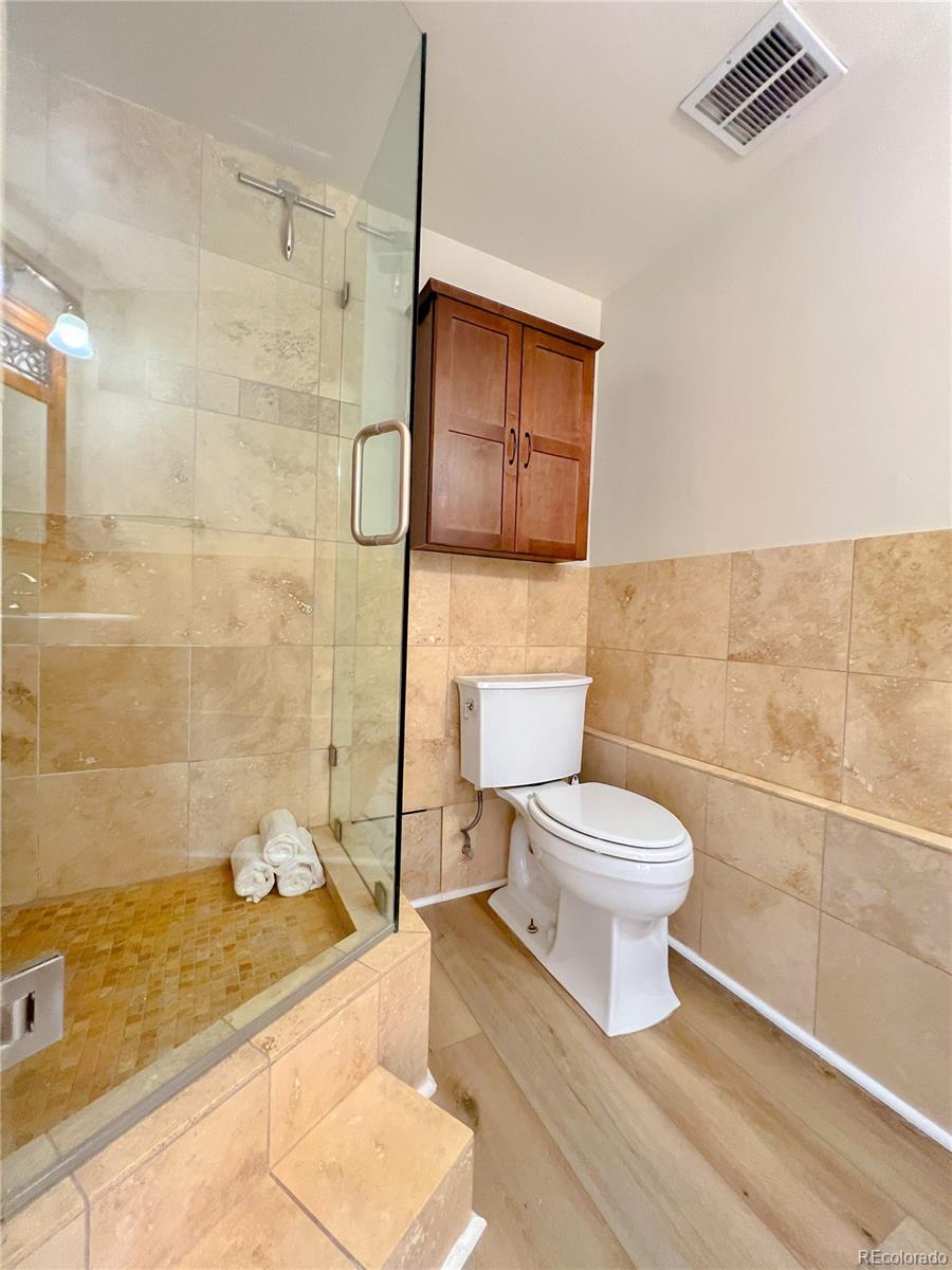 MLS Image #16 for 3100 e cherry creek south drive,denver, Colorado