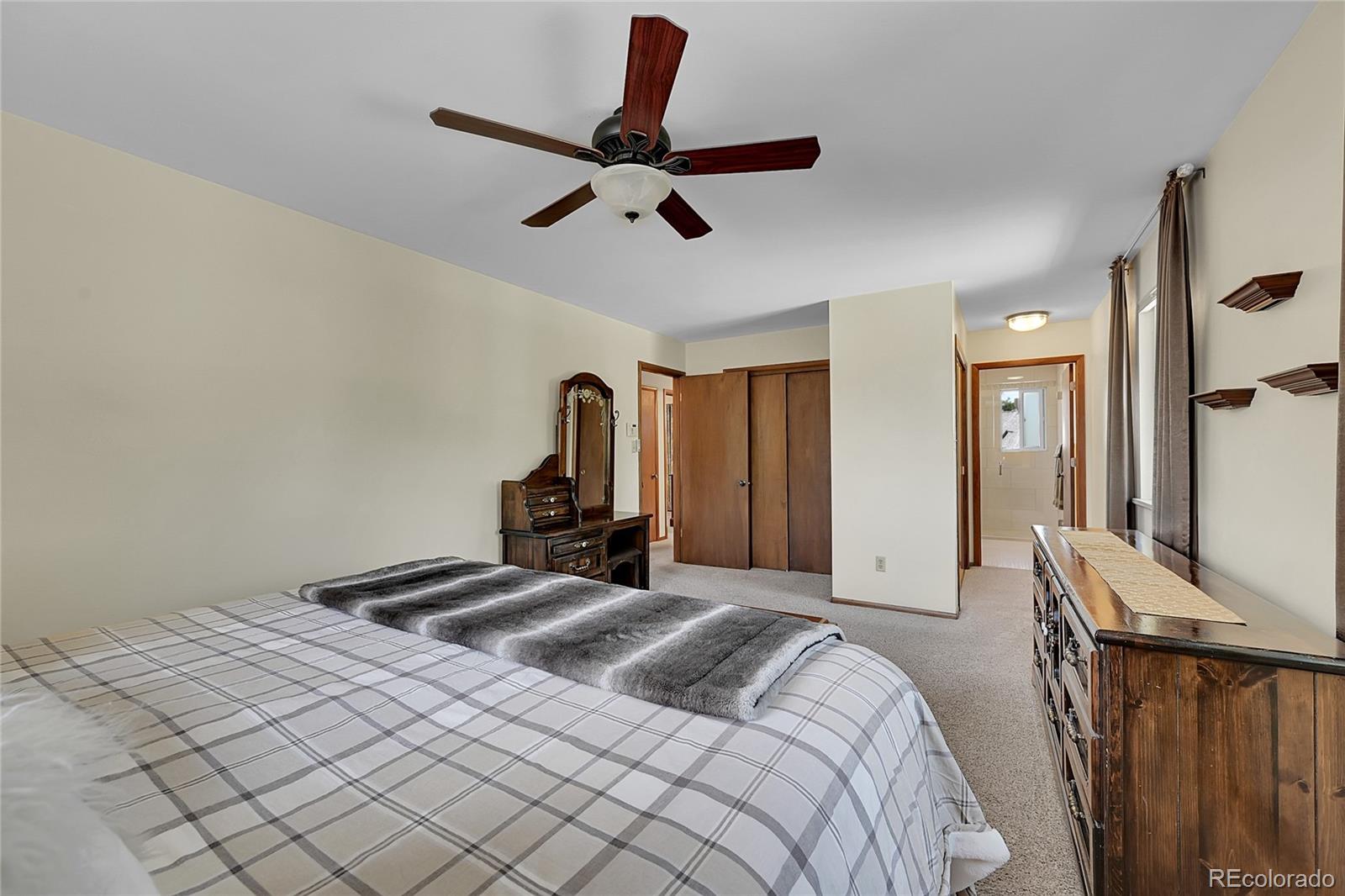 MLS Image #13 for 317  oswego street,aurora, Colorado