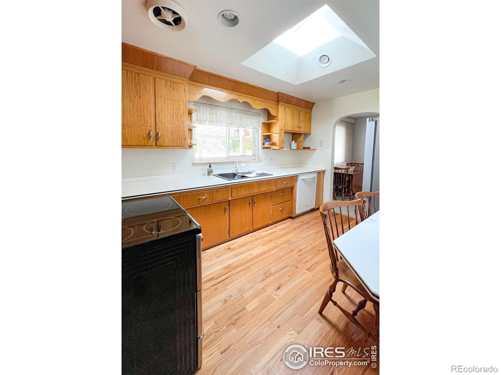 MLS Image #4 for 7195 w 23rd avenue,lakewood, Colorado