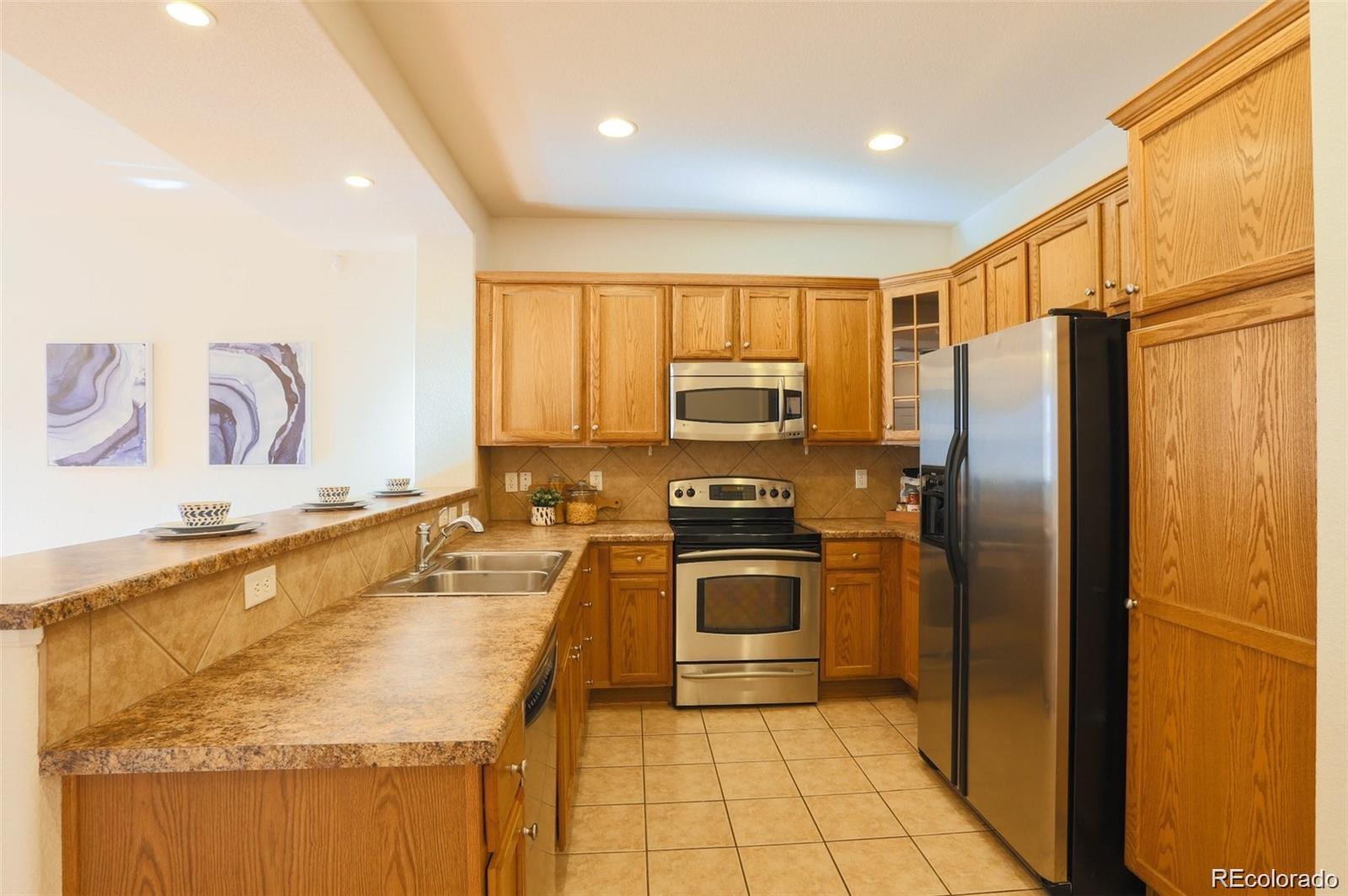 MLS Image #12 for 10441  truckee street d,commerce city, Colorado