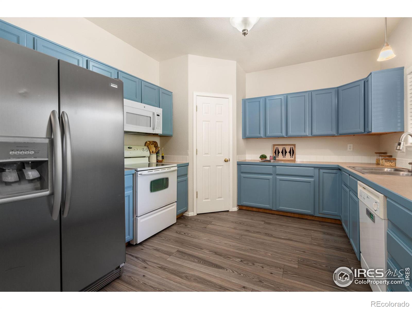 MLS Image #10 for 2645  thoreau drive,fort collins, Colorado