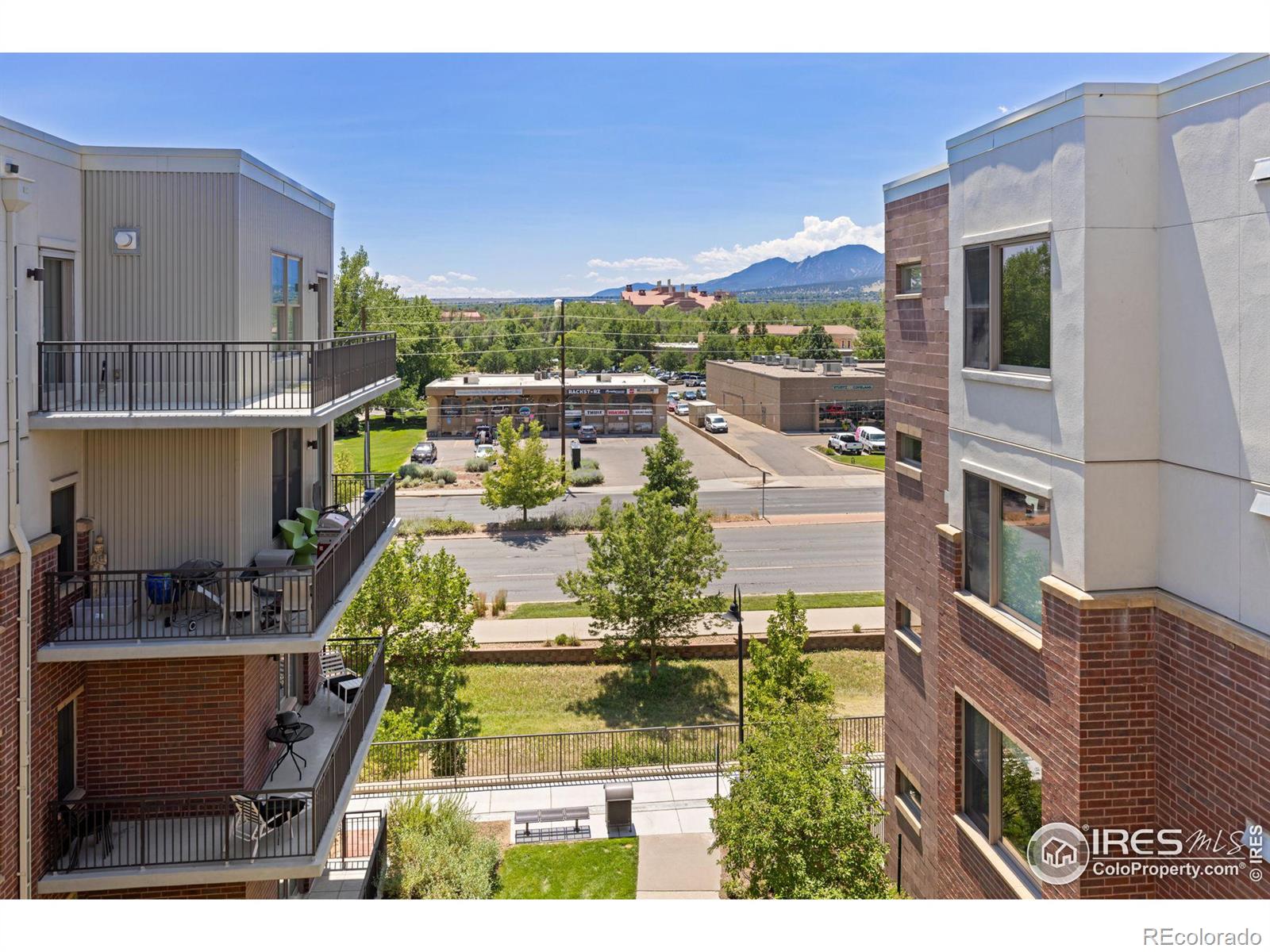 MLS Image #11 for 3601  arapahoe avenue,boulder, Colorado