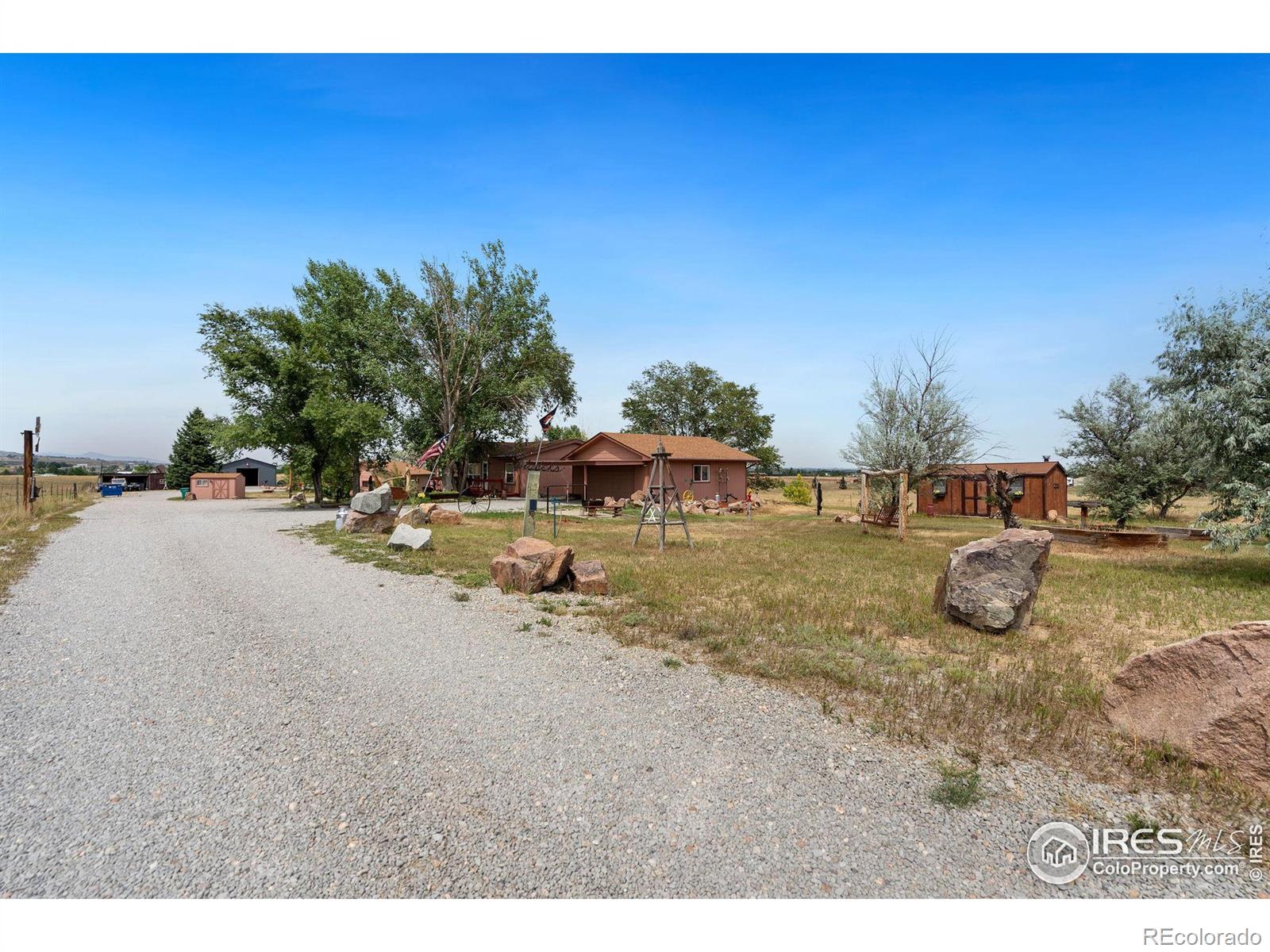 MLS Image #3 for 6310 w county road 4 ,berthoud, Colorado