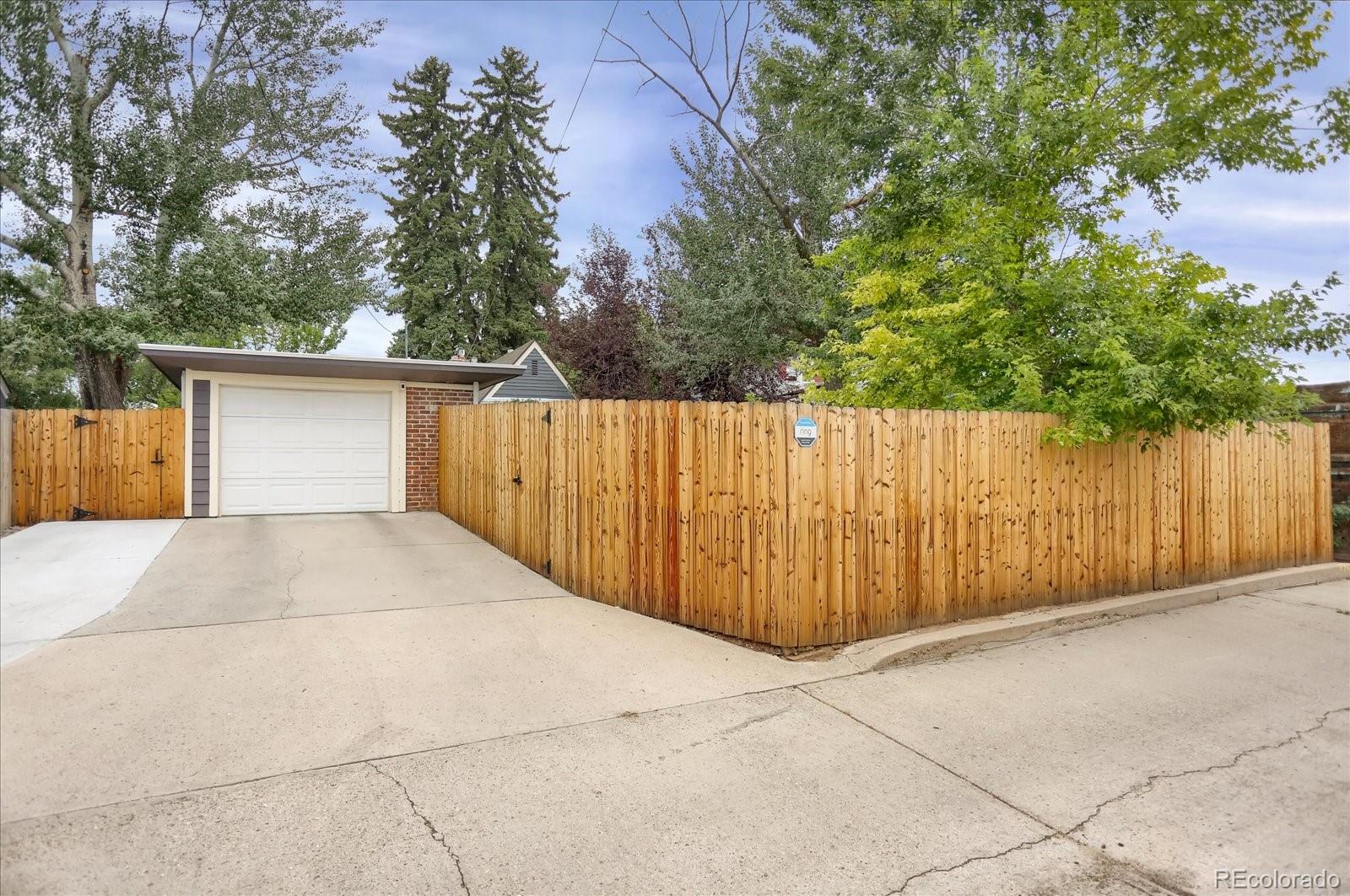 MLS Image #24 for 1340  syracuse street,denver, Colorado