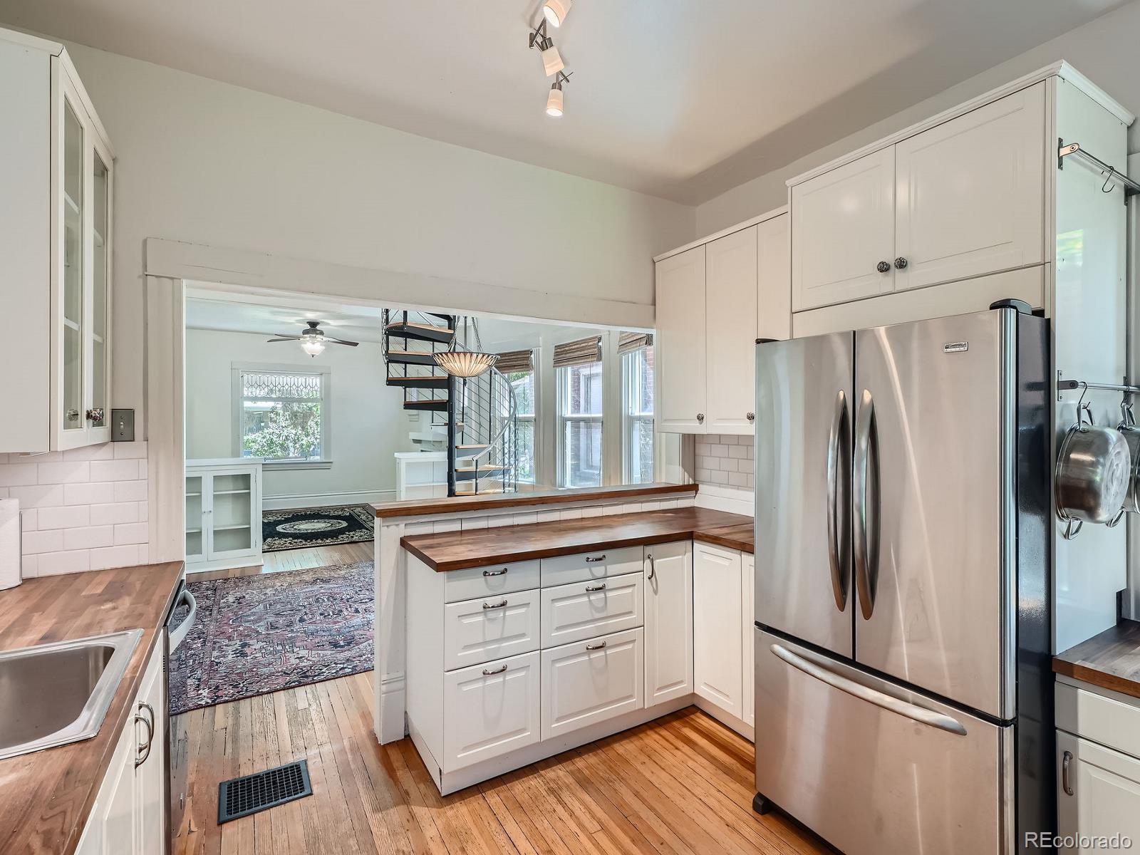 MLS Image #7 for 627 s pennsylvania street,denver, Colorado
