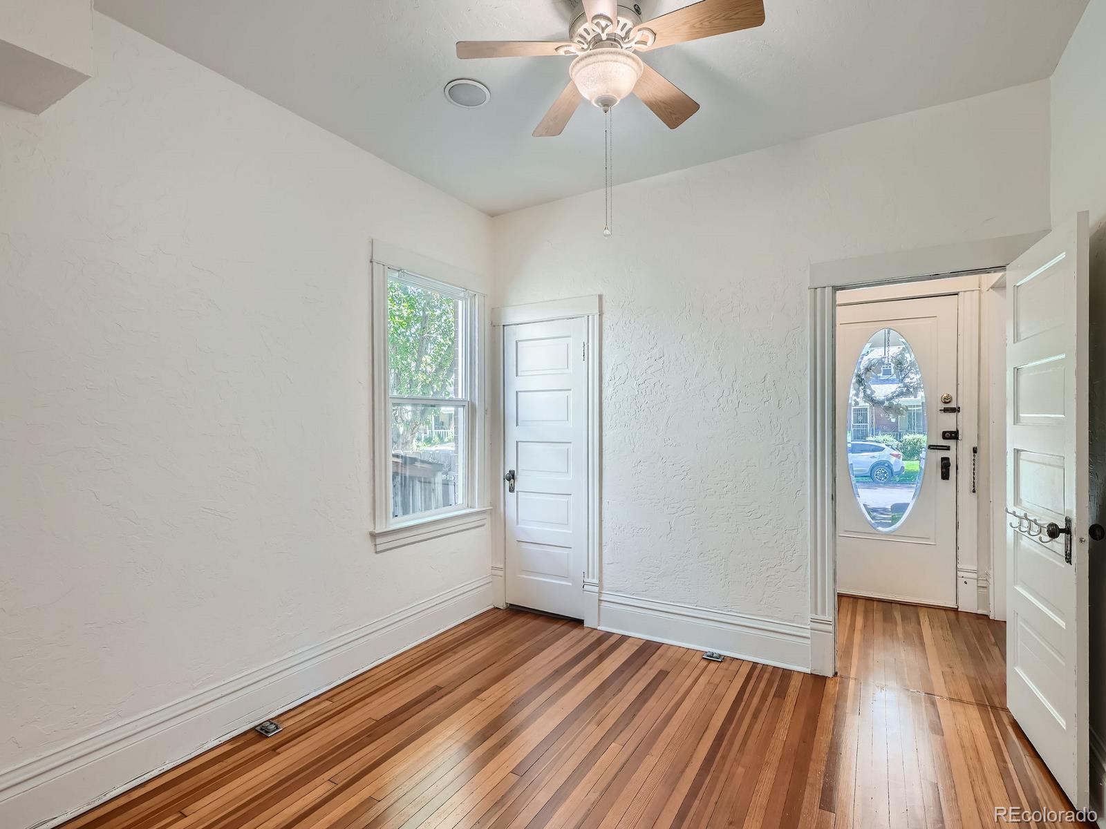 MLS Image #9 for 627 s pennsylvania street,denver, Colorado