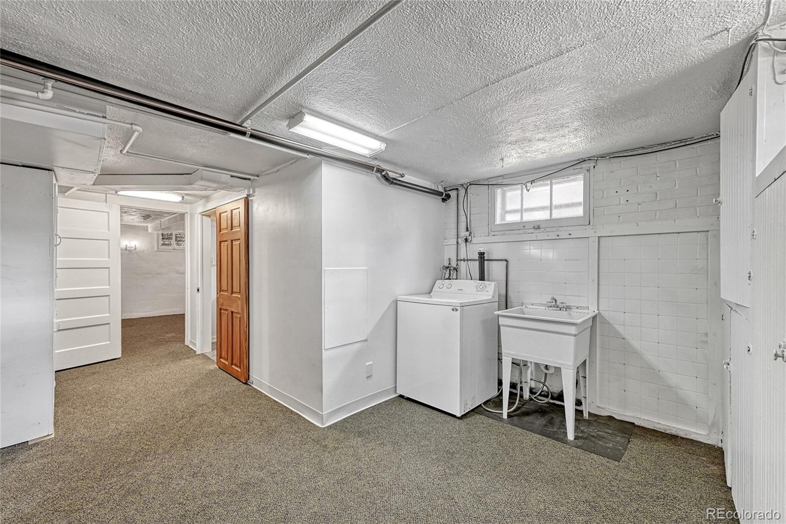 MLS Image #18 for 1462  hudson street,denver, Colorado