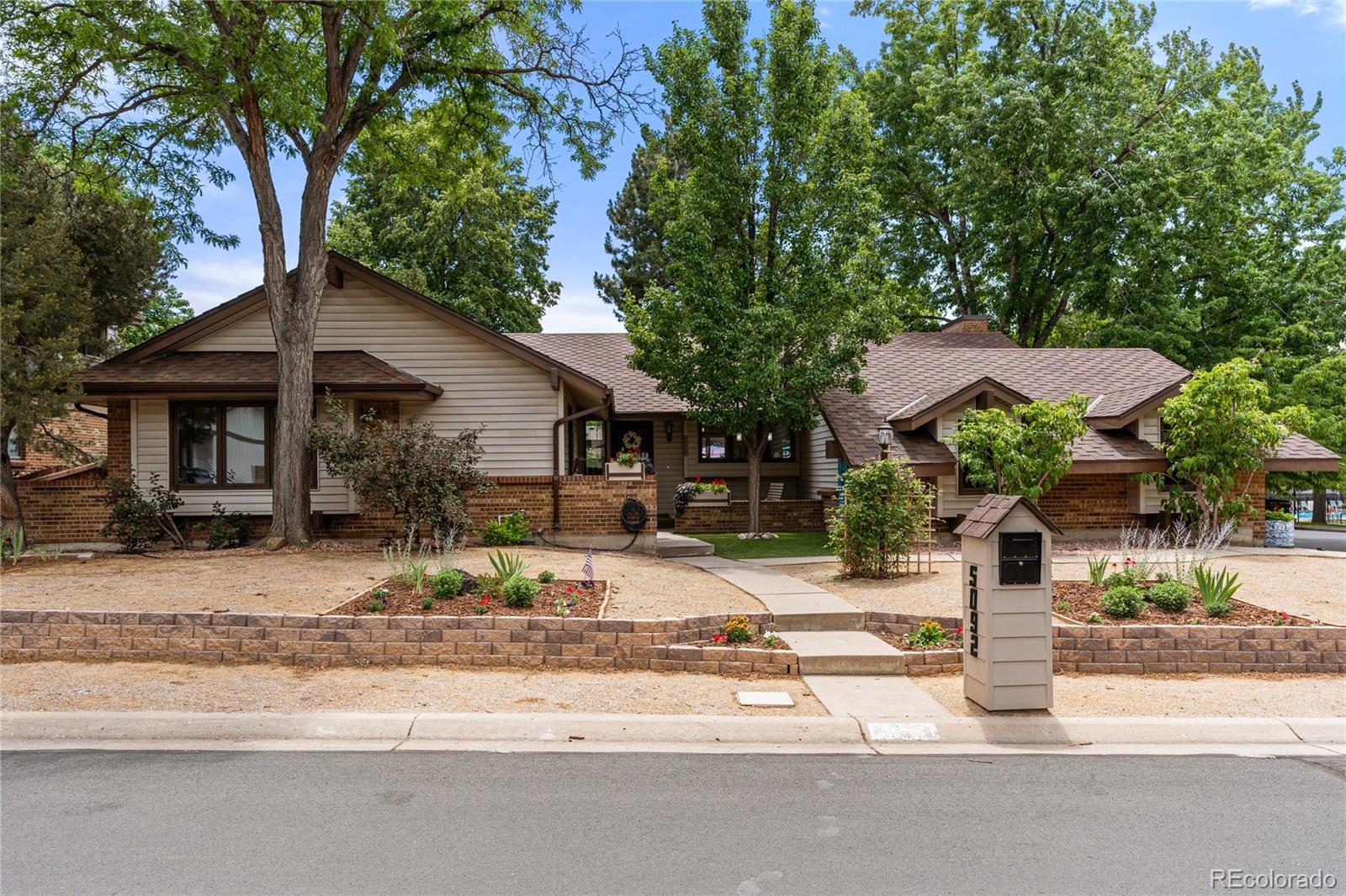 CMA Image for 5092 W 98th Place,Westminster, Colorado