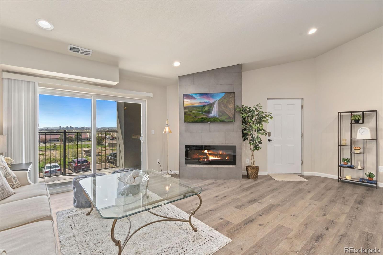 MLS Image #6 for 875 e 78th avenue 53,denver, Colorado