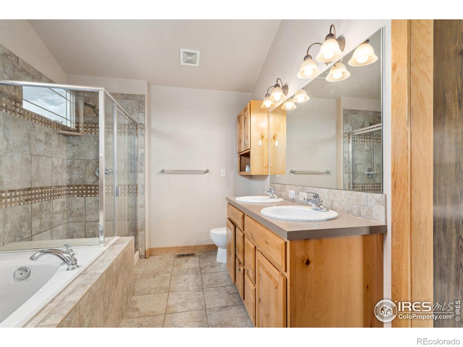 MLS Image #17 for 1408  expedition court,fort collins, Colorado