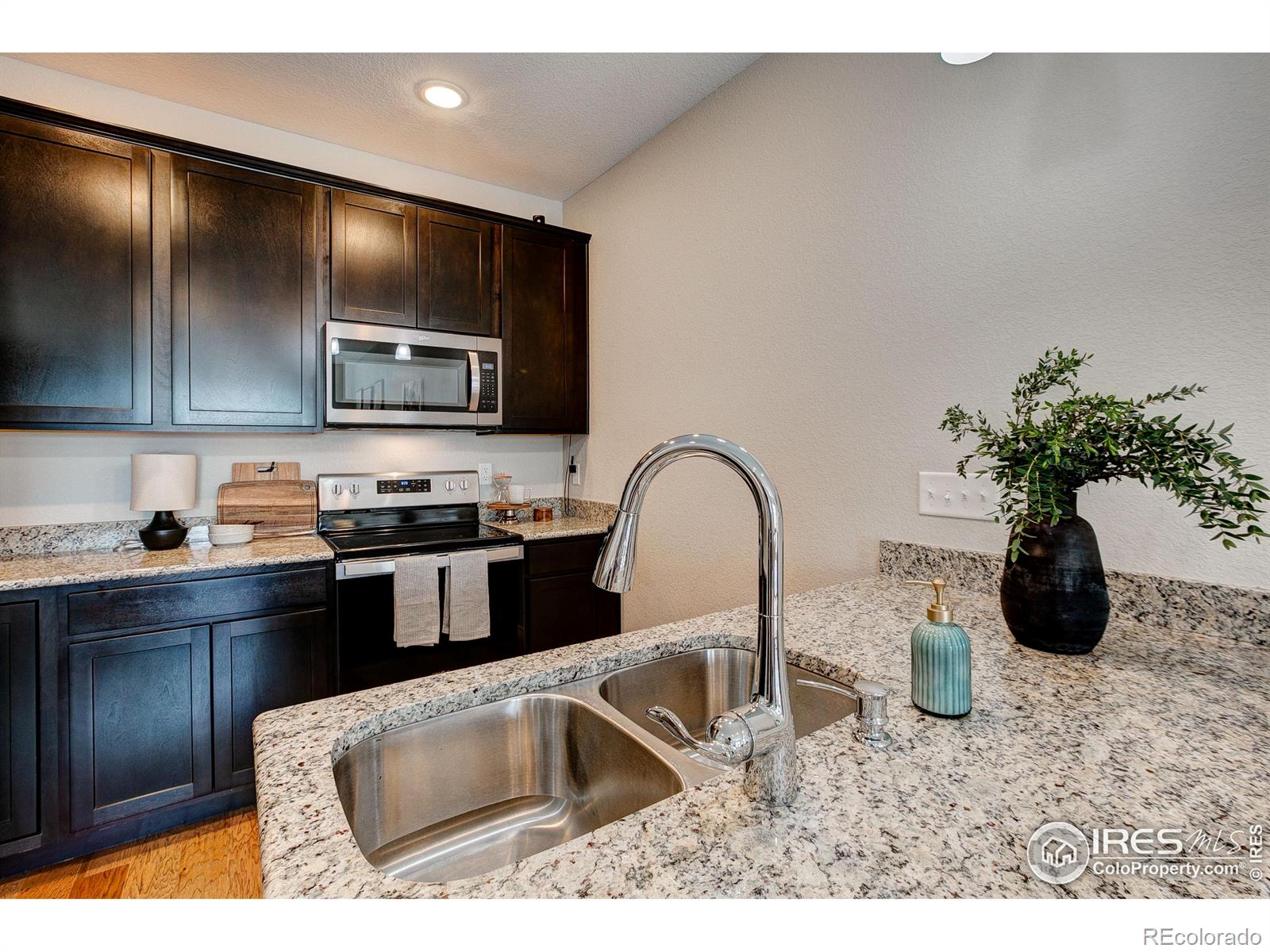 MLS Image #11 for 2411  crown view drive,fort collins, Colorado