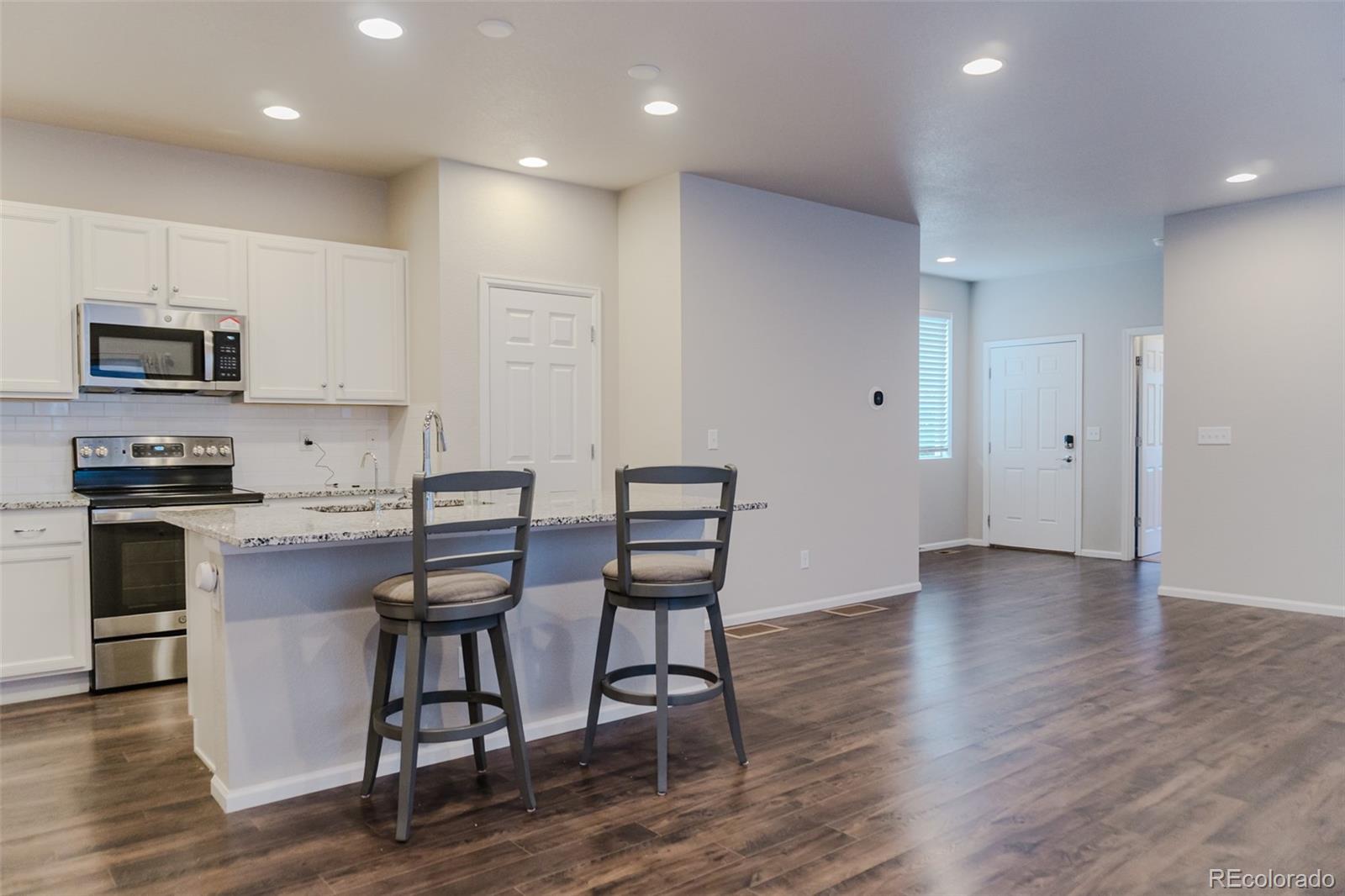 MLS Image #10 for 6537 n cathay street,denver, Colorado