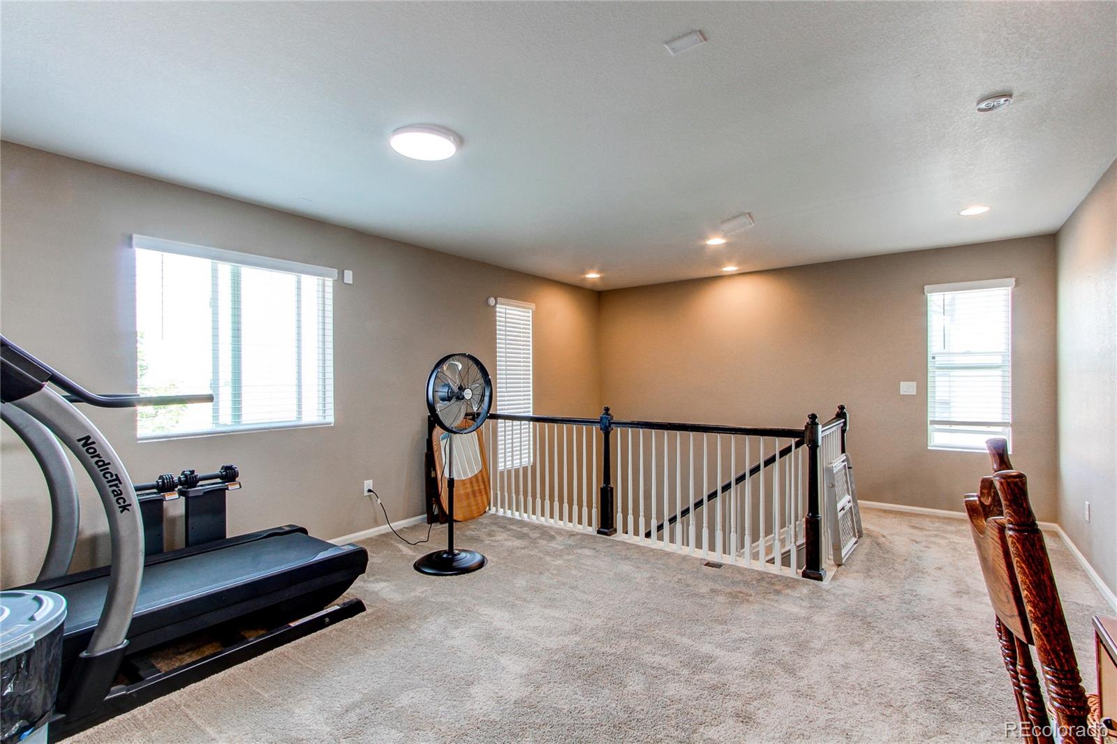 MLS Image #11 for 27319 e 10th drive,aurora, Colorado