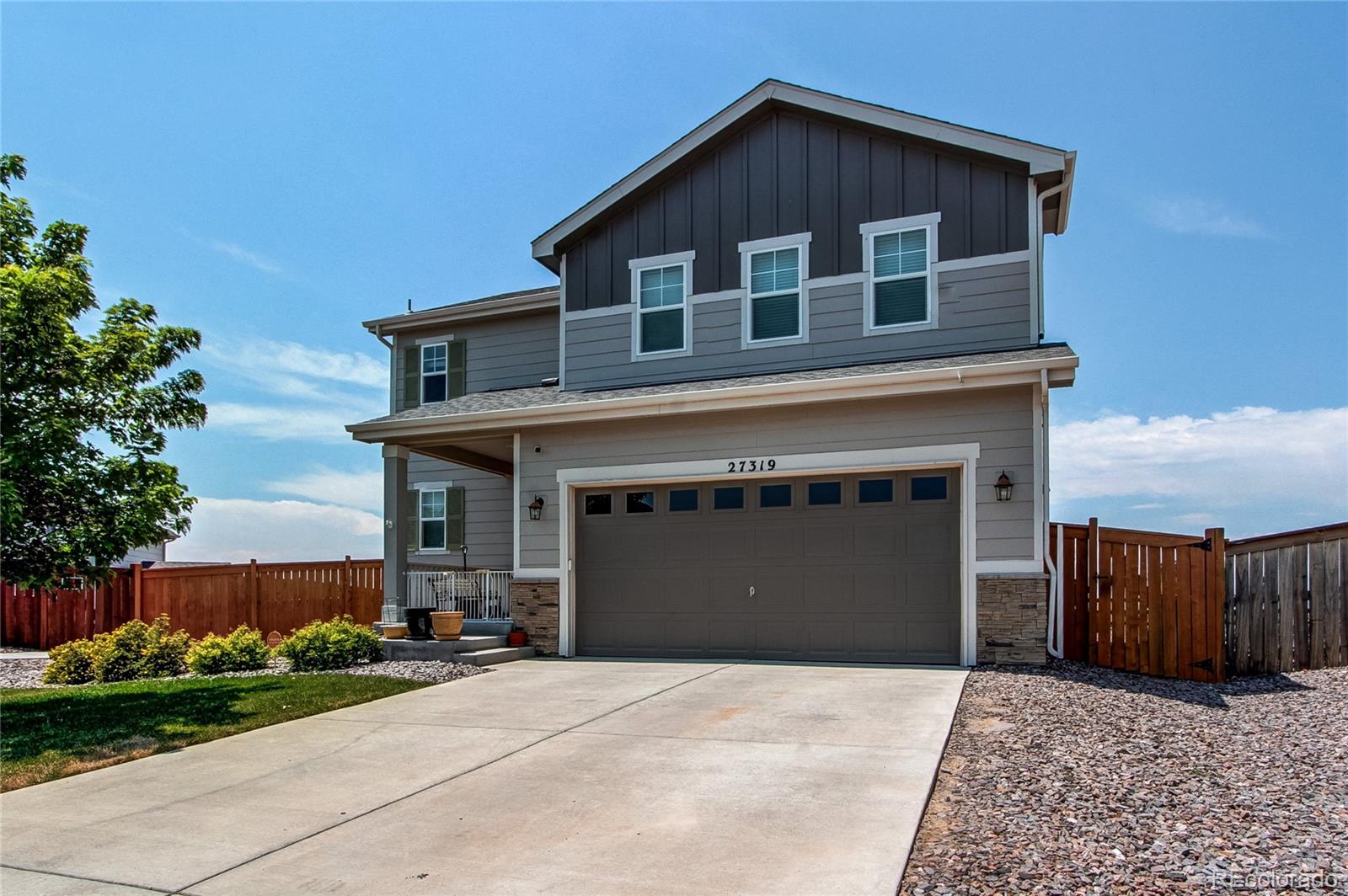 MLS Image #2 for 27319 e 10th drive,aurora, Colorado