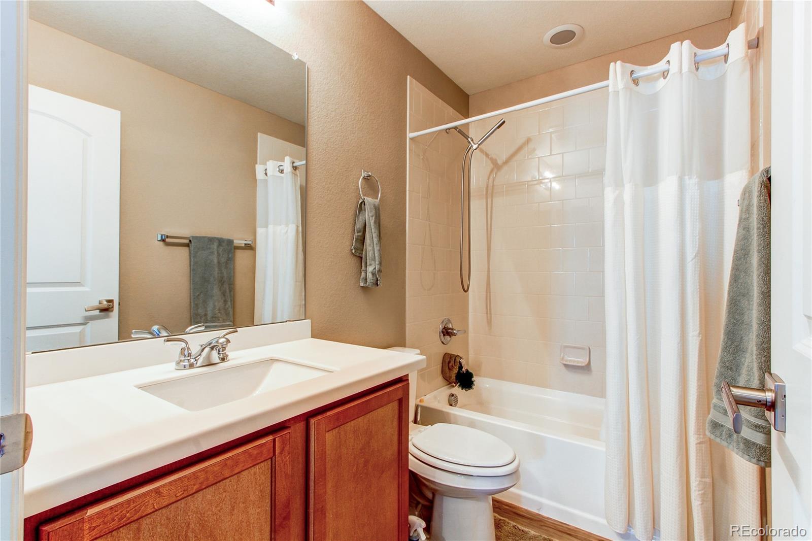 MLS Image #24 for 27319 e 10th drive,aurora, Colorado