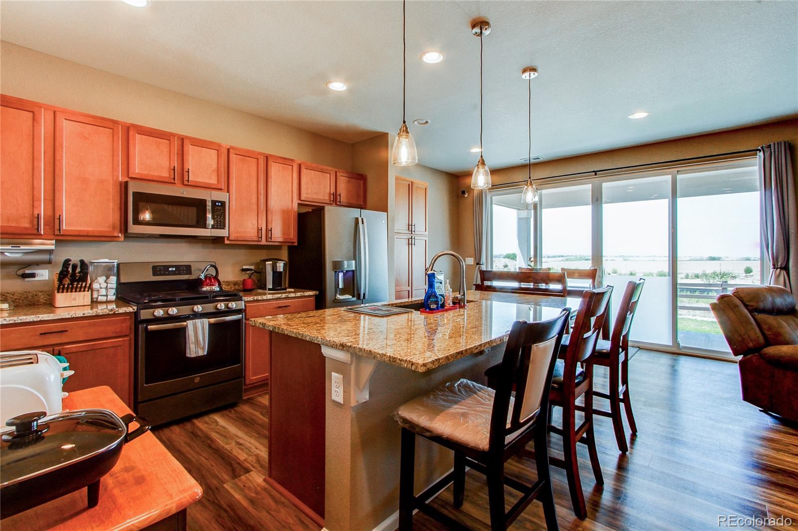 MLS Image #6 for 27319 e 10th drive,aurora, Colorado