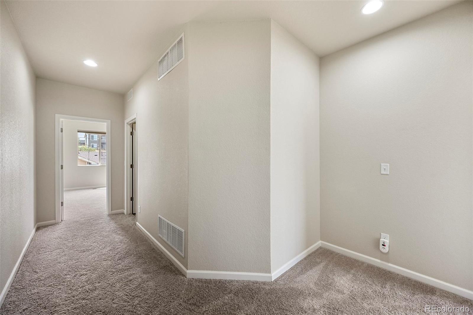 MLS Image #12 for 16335 w 62nd lane,arvada, Colorado