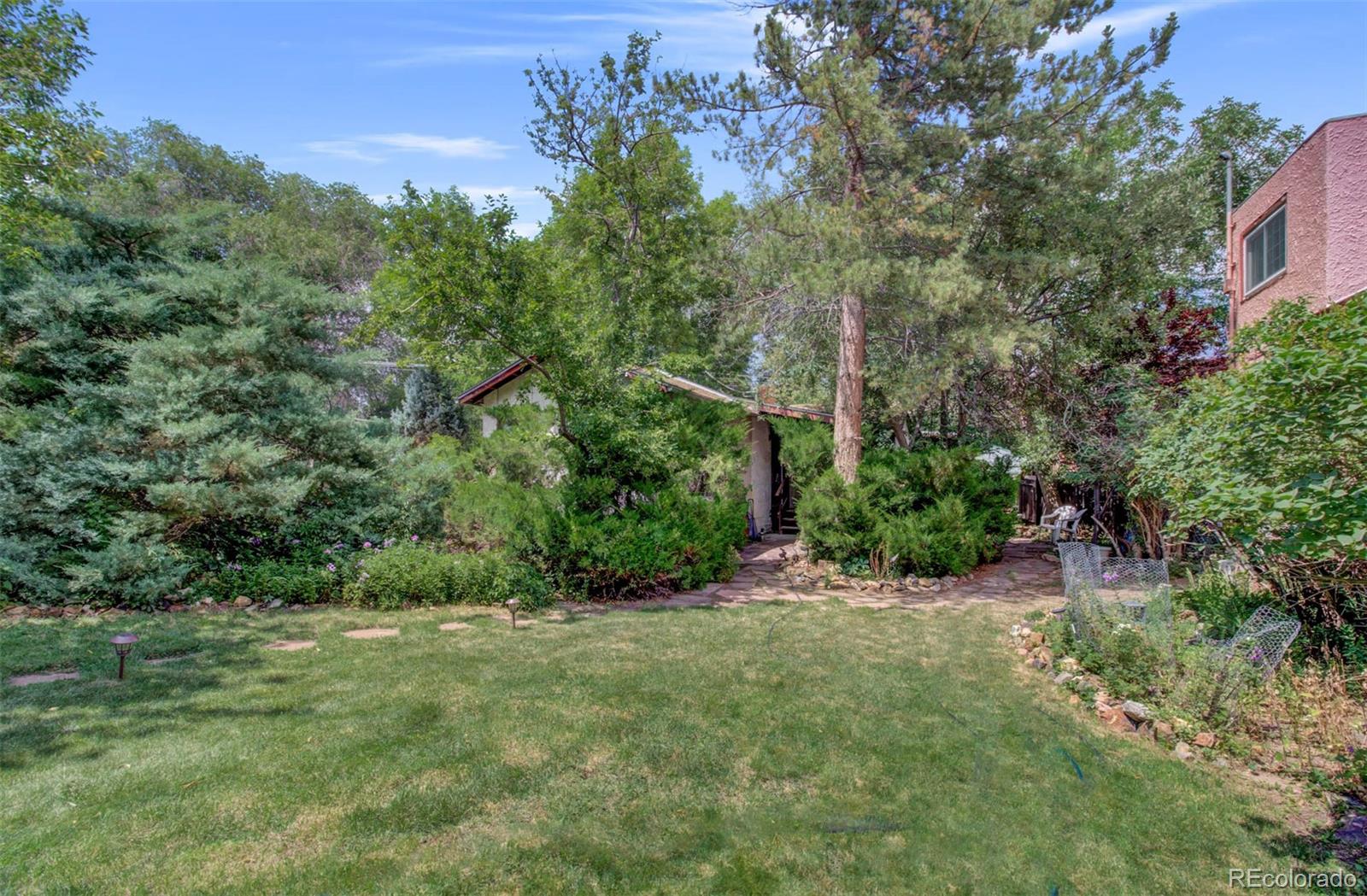 MLS Image #18 for 120  cheyenne boulevard,colorado springs, Colorado