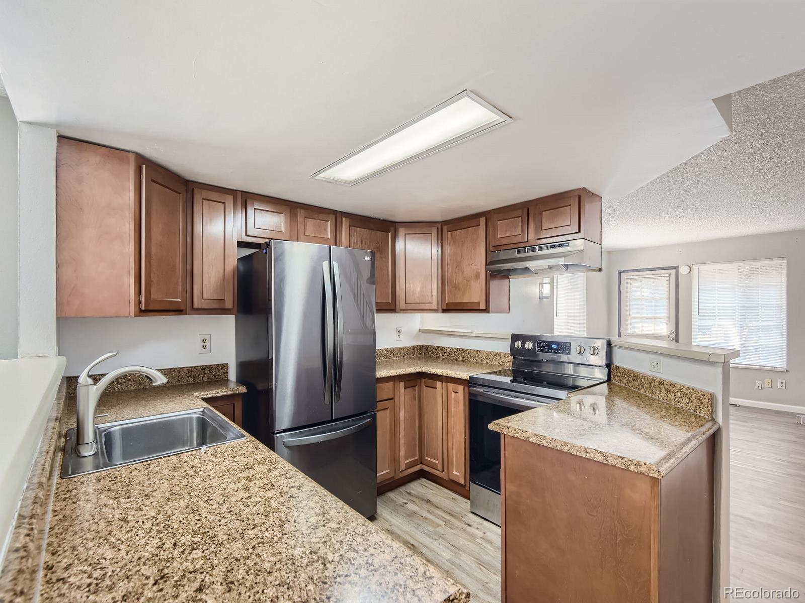 MLS Image #2 for 2276 s pitkin way,aurora, Colorado