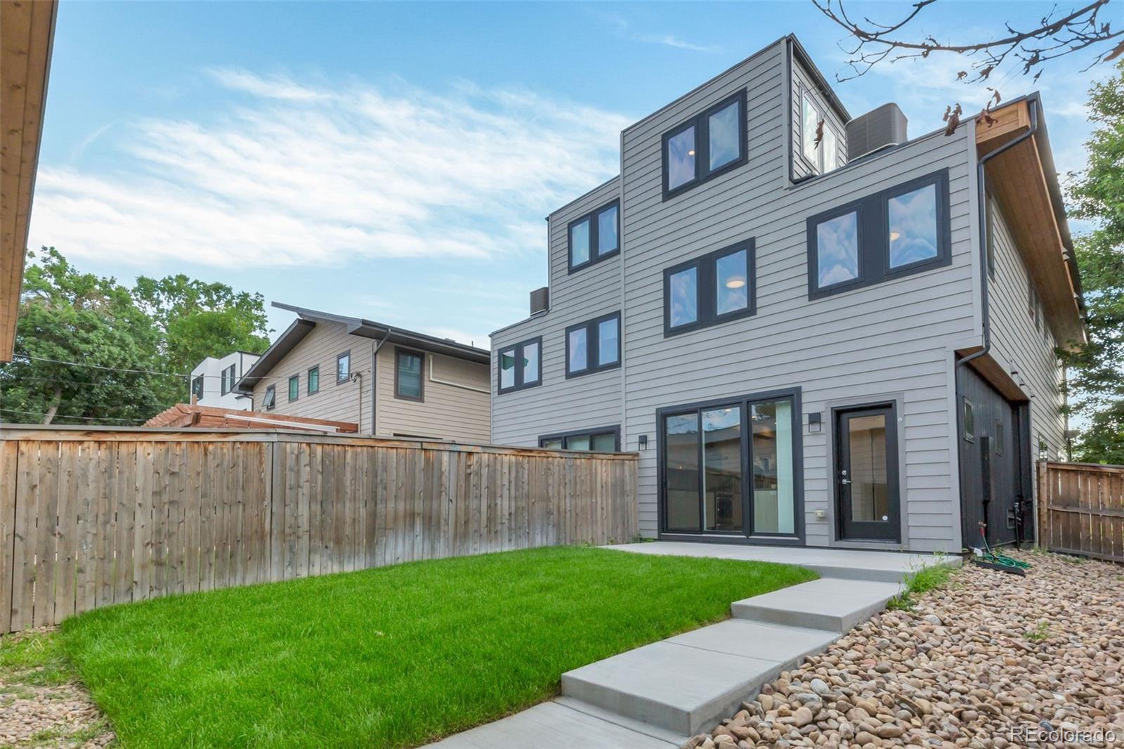 MLS Image #15 for 4490 n raleigh street,denver, Colorado