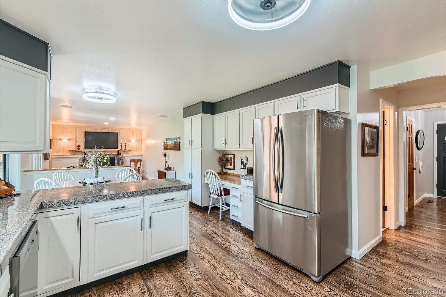 MLS Image #10 for 8427  chase drive,arvada, Colorado