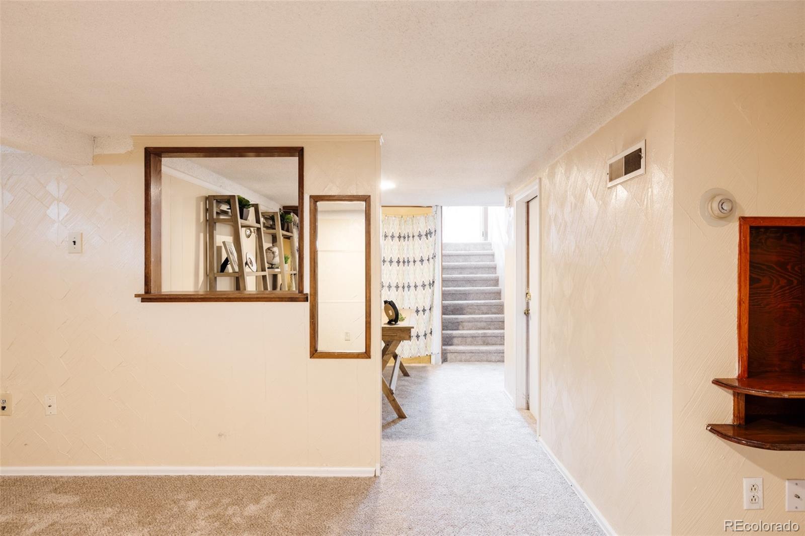 MLS Image #16 for 5922 e 14th avenue,denver, Colorado