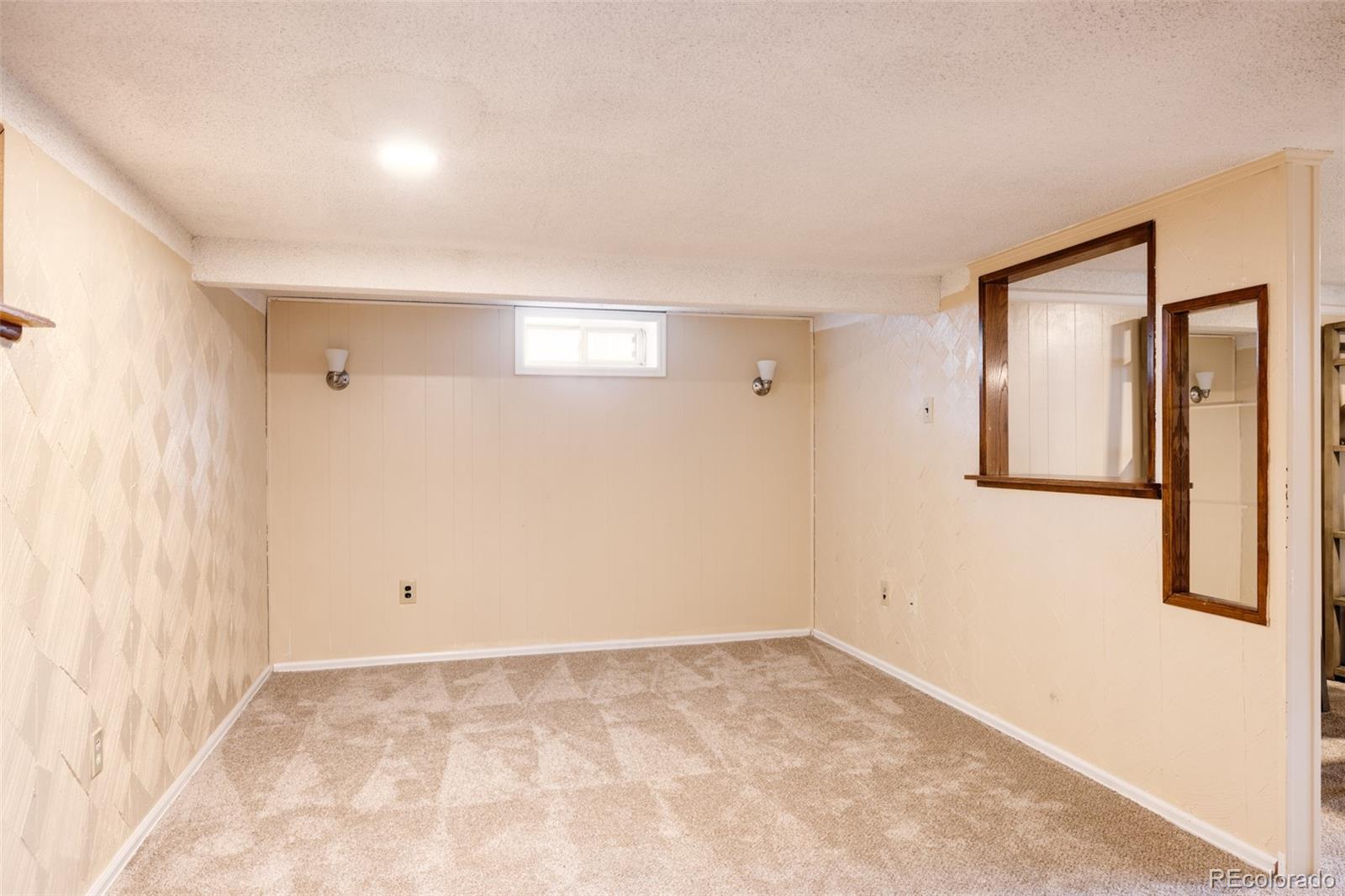 MLS Image #18 for 5922 e 14th avenue,denver, Colorado