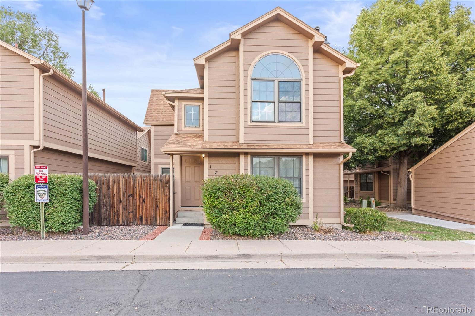 MLS Image #1 for 1720 s quintero way,aurora, Colorado