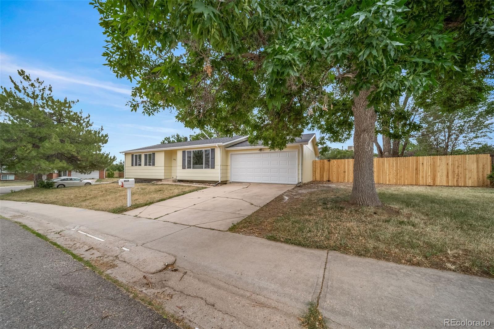 MLS Image #20 for 6924 w hinsdale drive,littleton, Colorado