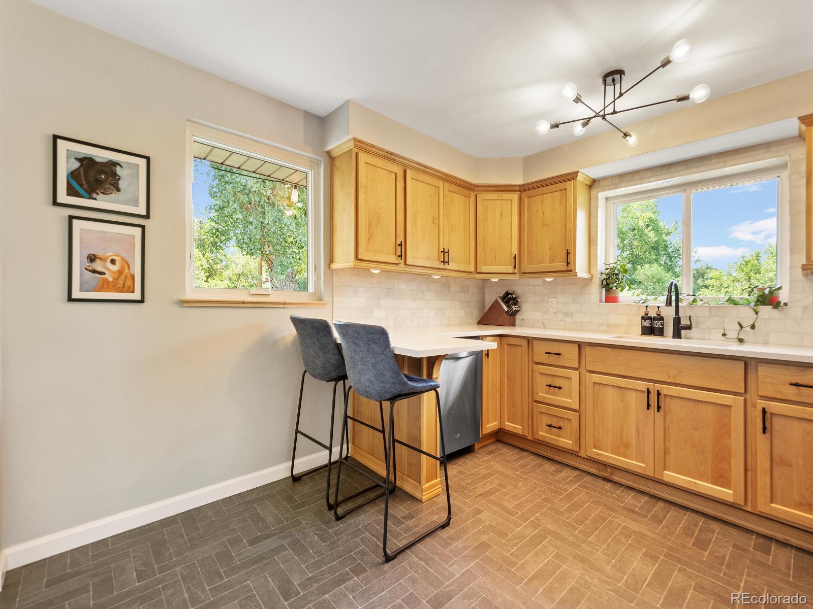 MLS Image #13 for 4890 s inca street,englewood, Colorado