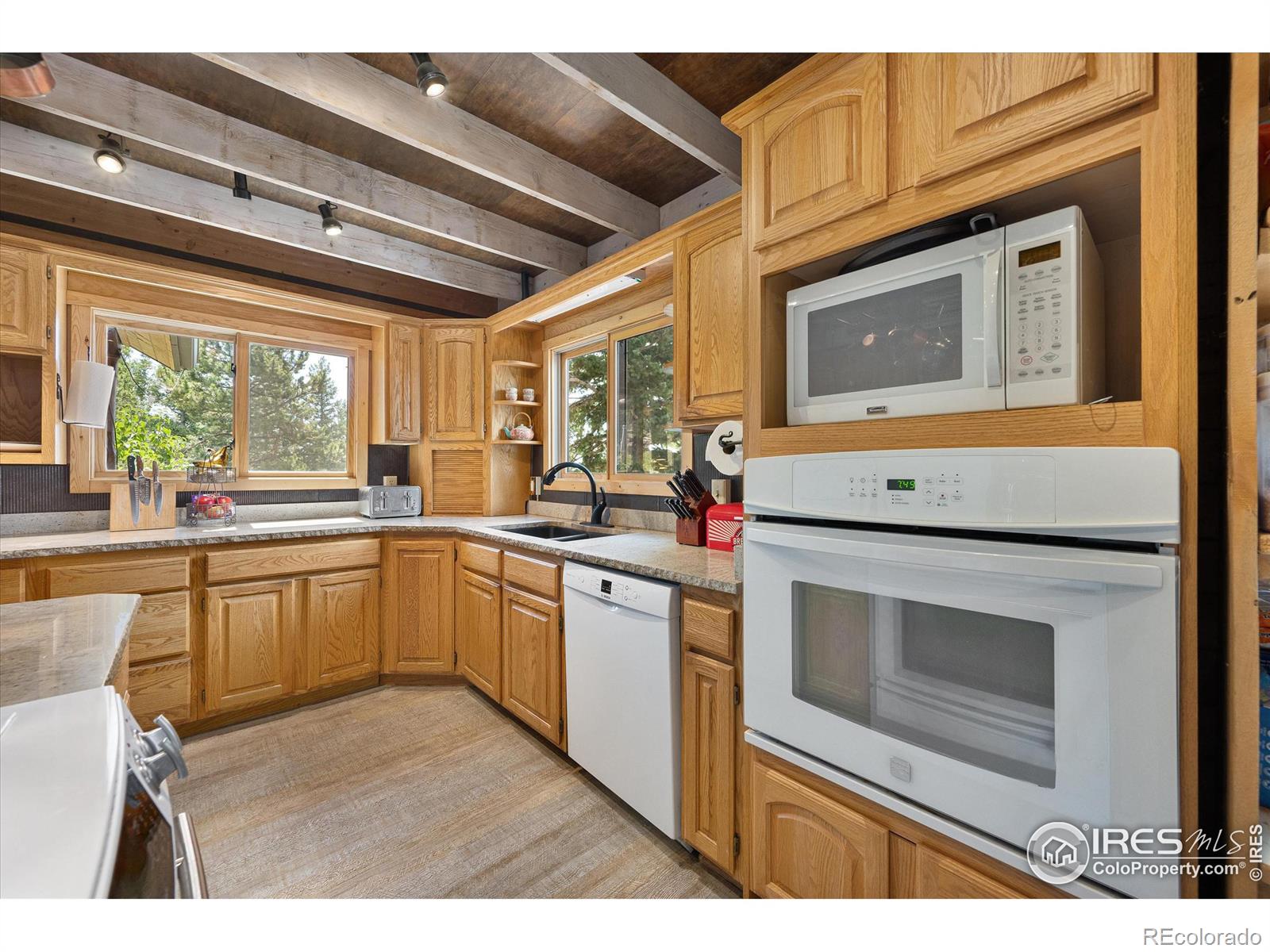 MLS Image #15 for 244  blue grouse lane,bellvue, Colorado