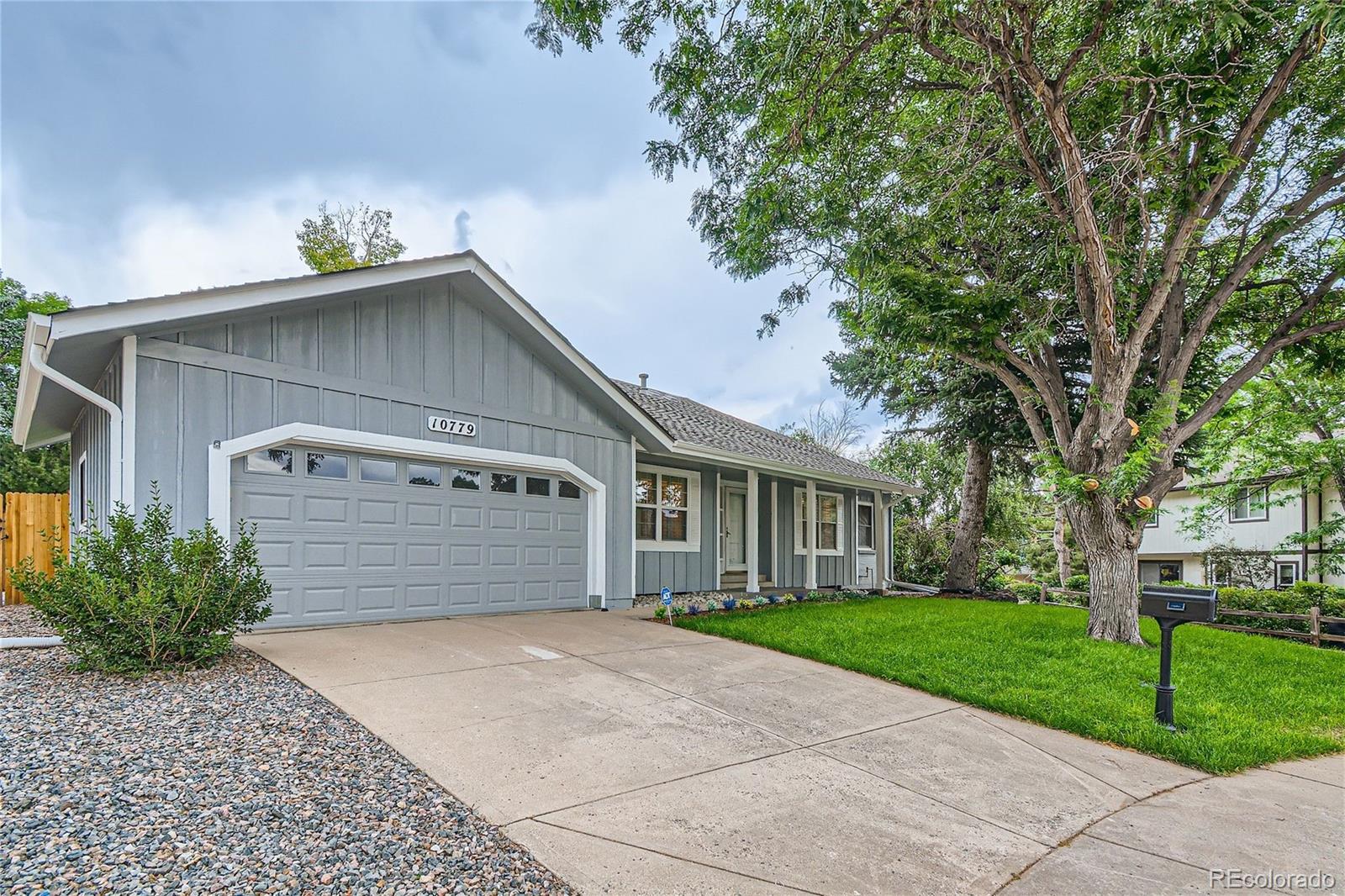 CMA Image for 10779 E Ida Place,Englewood, Colorado