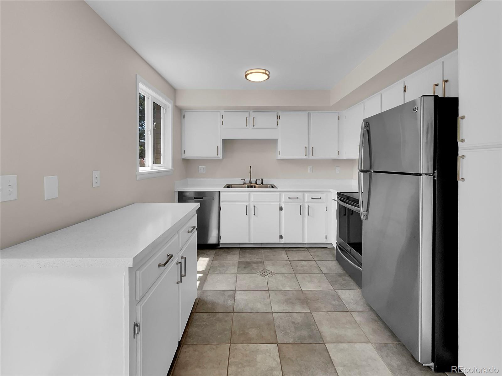 MLS Image #1 for 5010 e hinsdale place,centennial, Colorado