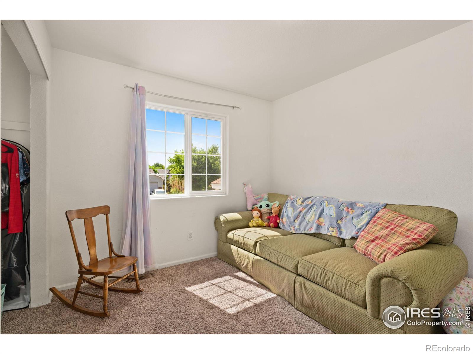 MLS Image #17 for 3314  stirrup lane,evans, Colorado