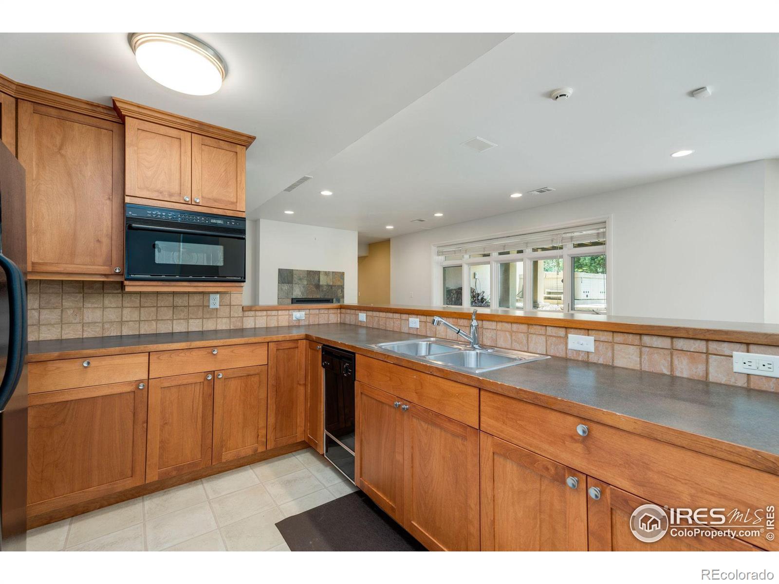 MLS Image #33 for 8245  scenic ridge court,fort collins, Colorado