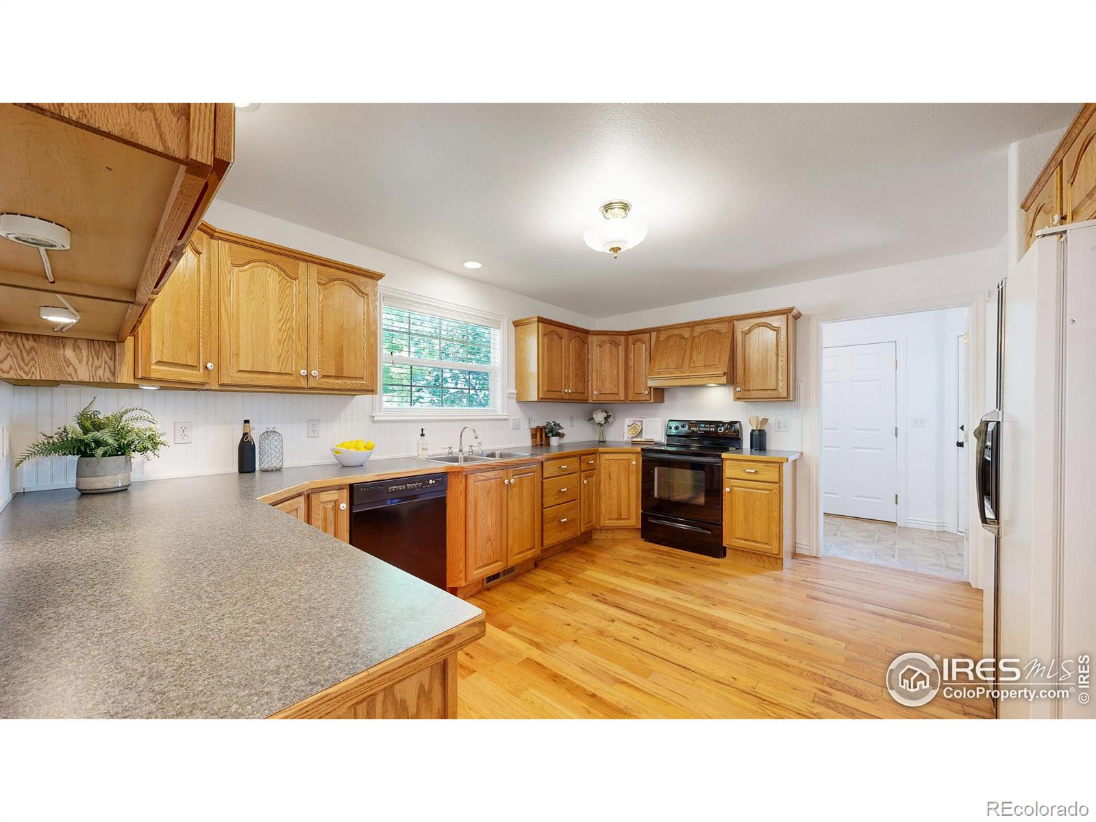 MLS Image #9 for 1144  fairfield avenue,windsor, Colorado