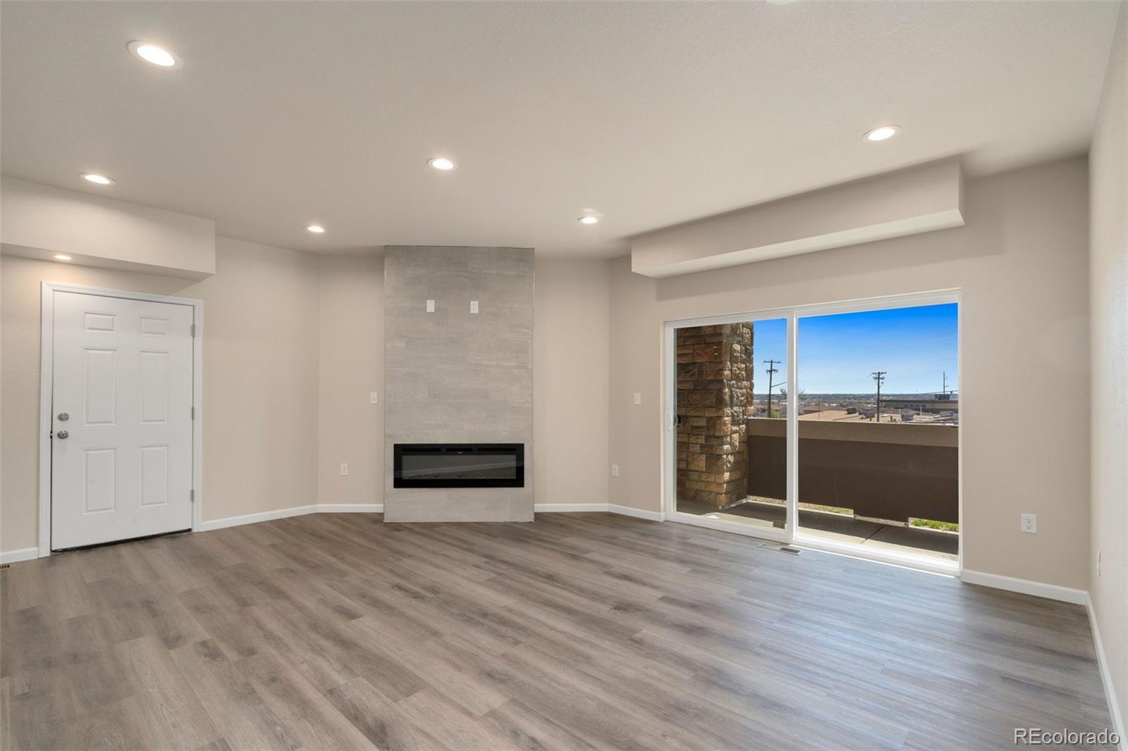 MLS Image #6 for 875 e 78th avenue 68,denver, Colorado