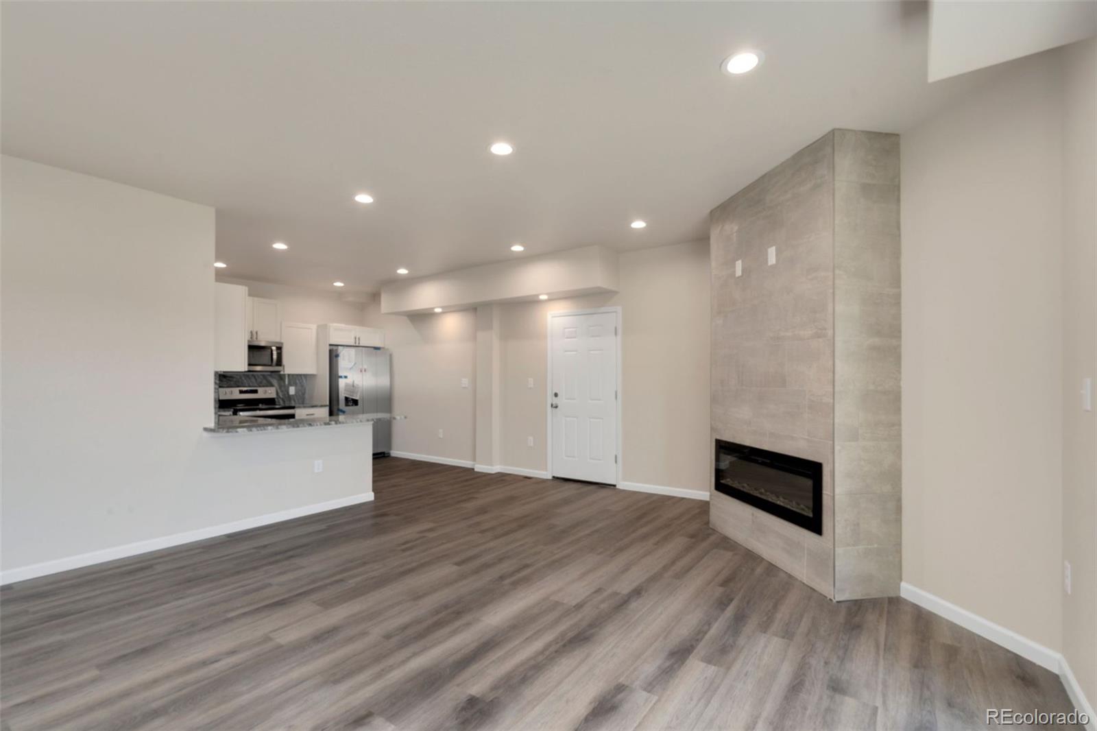 MLS Image #7 for 875 e 78th avenue 68,denver, Colorado