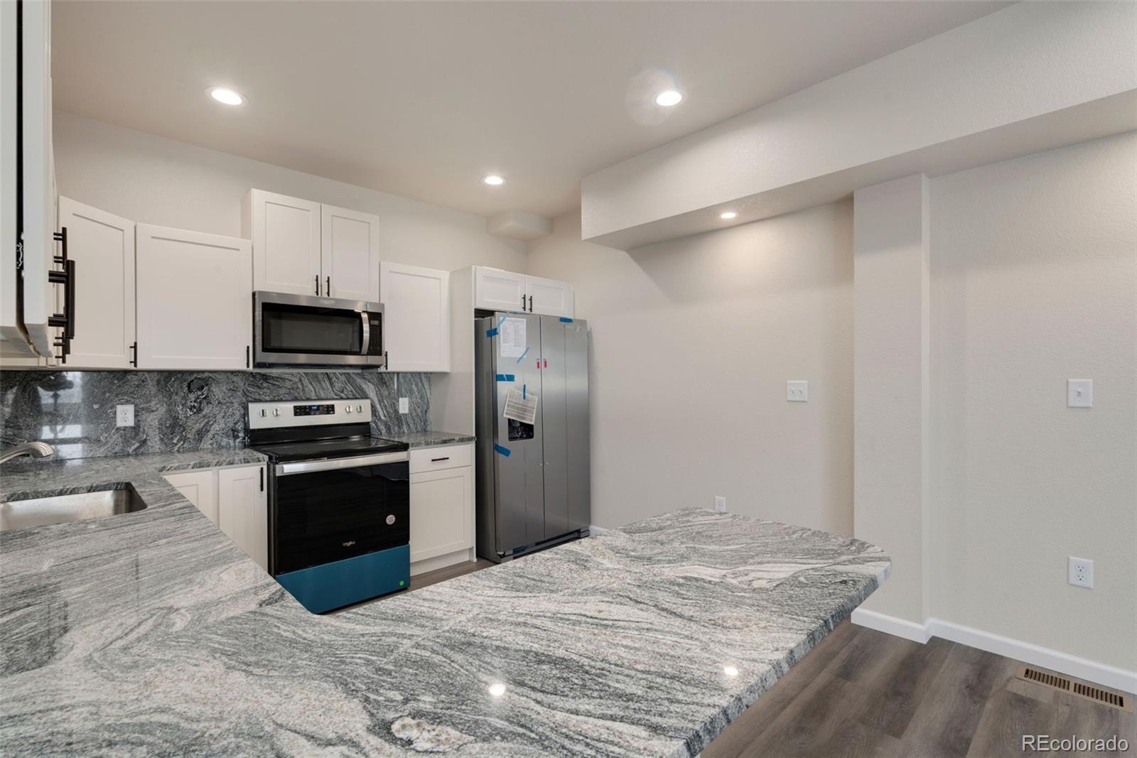 MLS Image #9 for 875 e 78th avenue 68,denver, Colorado