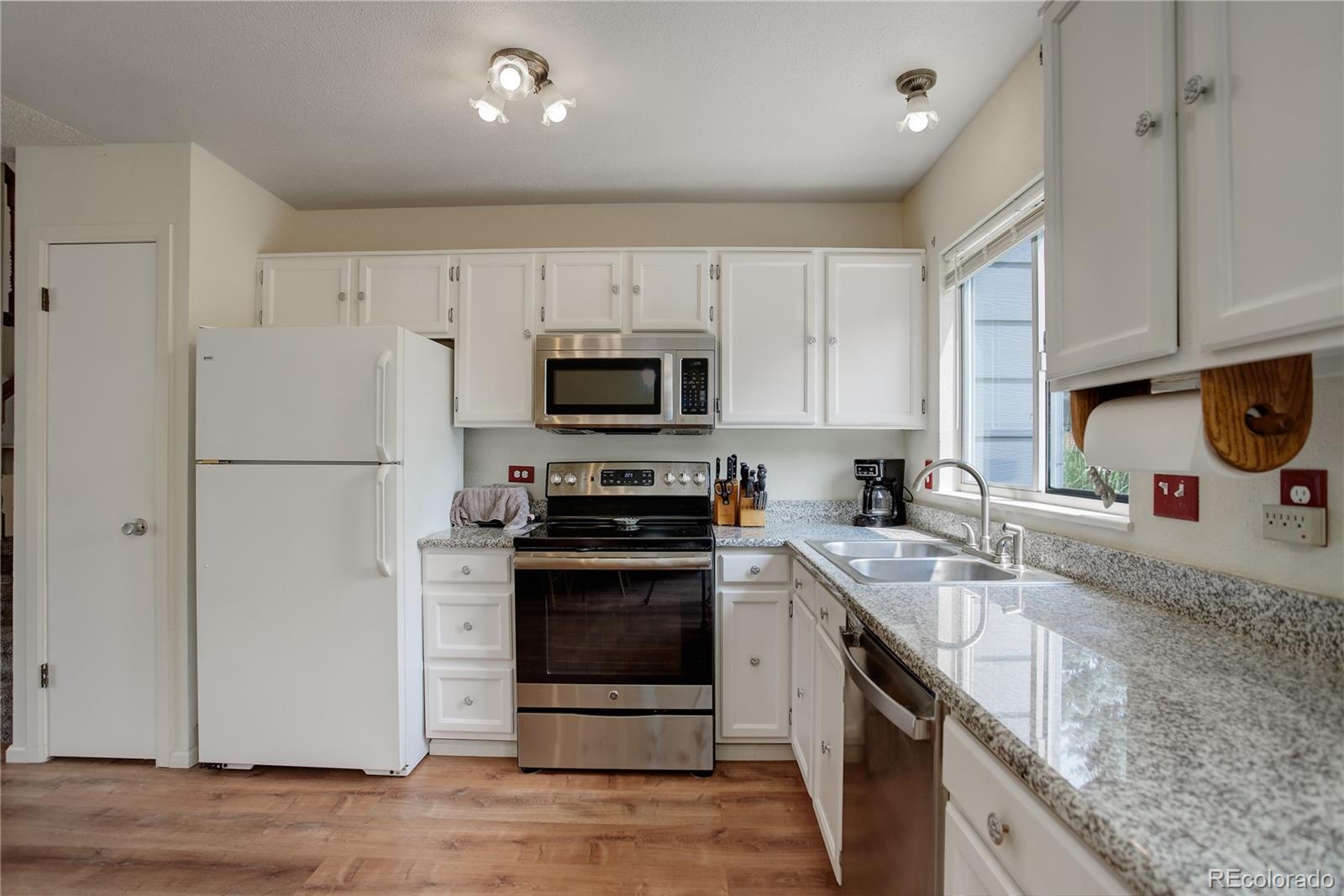 MLS Image #4 for 614  glenwood drive,lafayette, Colorado