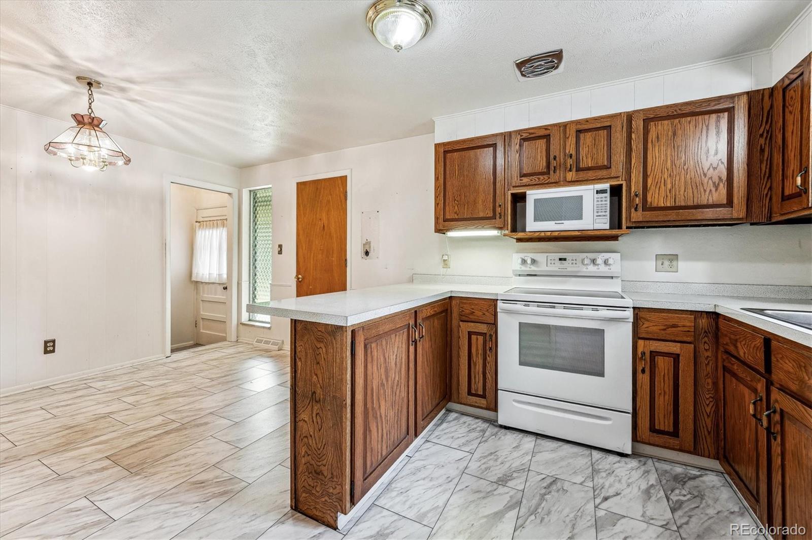 MLS Image #6 for 736  vivian court,golden, Colorado