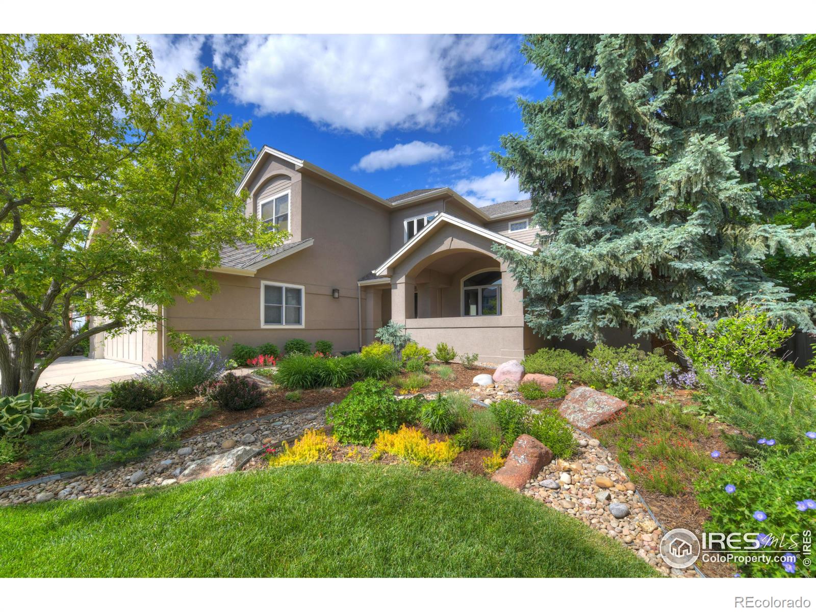 MLS Image #1 for 565  brainard circle,lafayette, Colorado