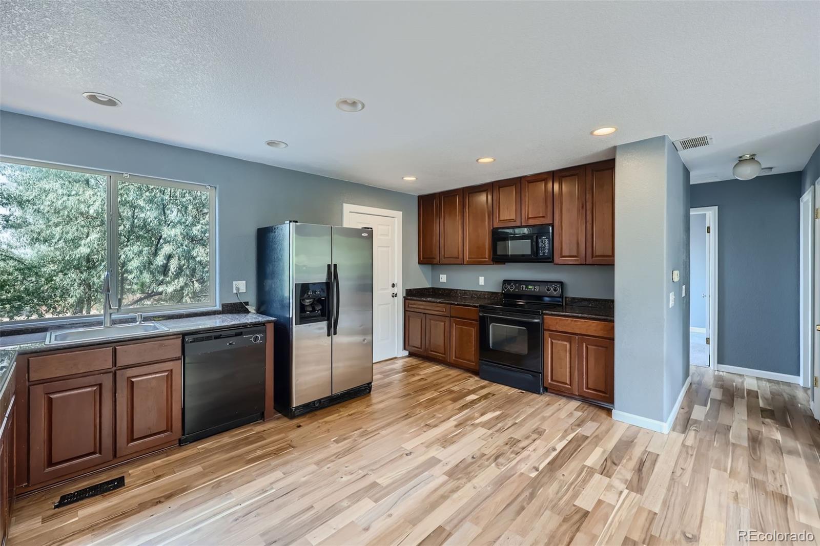 MLS Image #8 for 4443 s eagle circle,aurora, Colorado