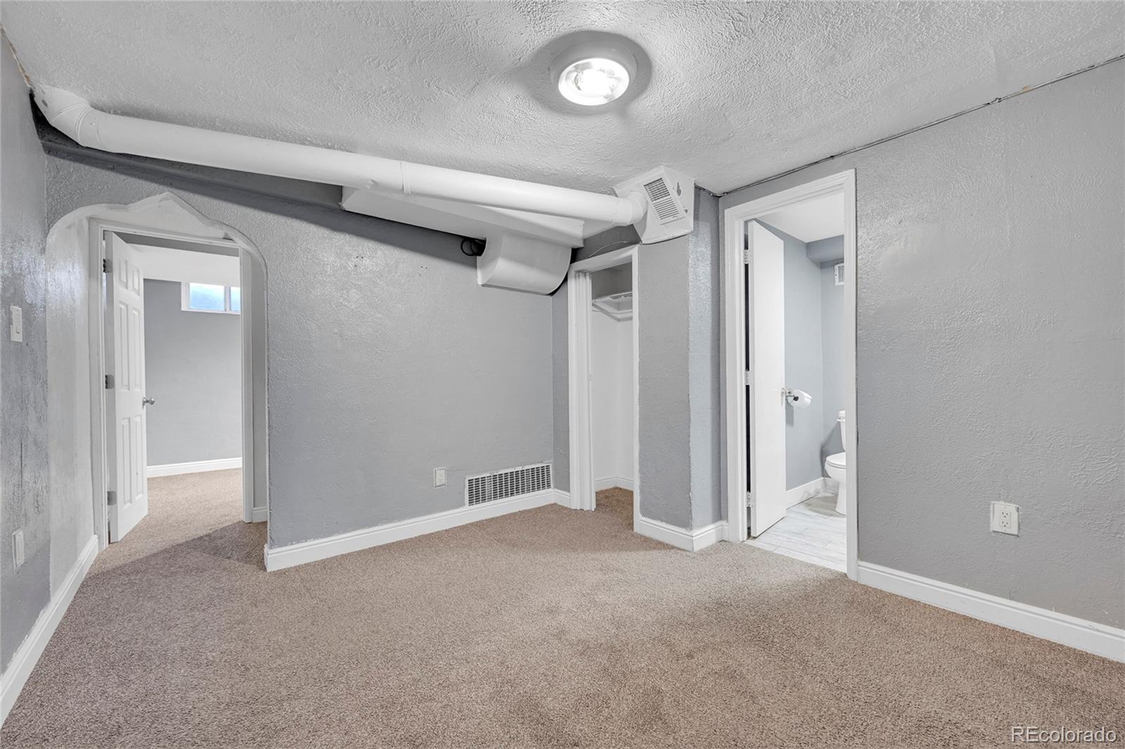 MLS Image #28 for 3580  newport street,denver, Colorado