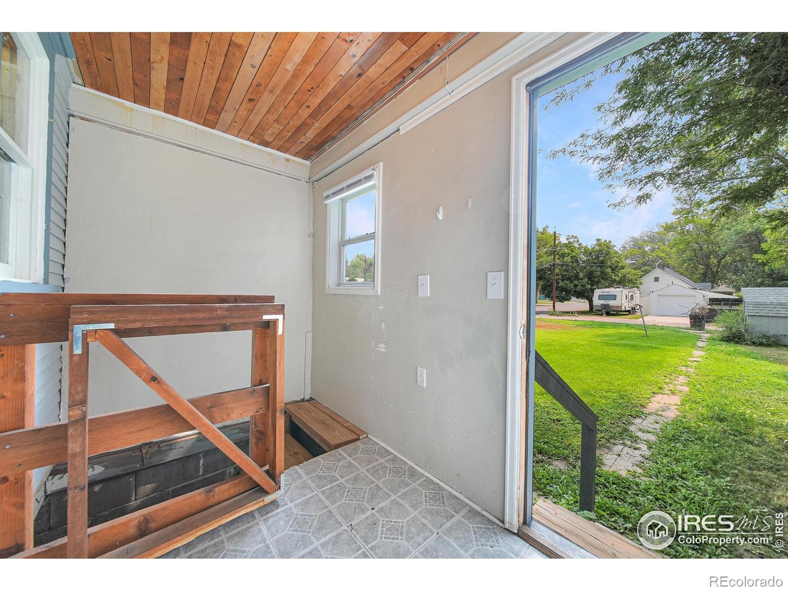 MLS Image #11 for 323  carson street,brush, Colorado