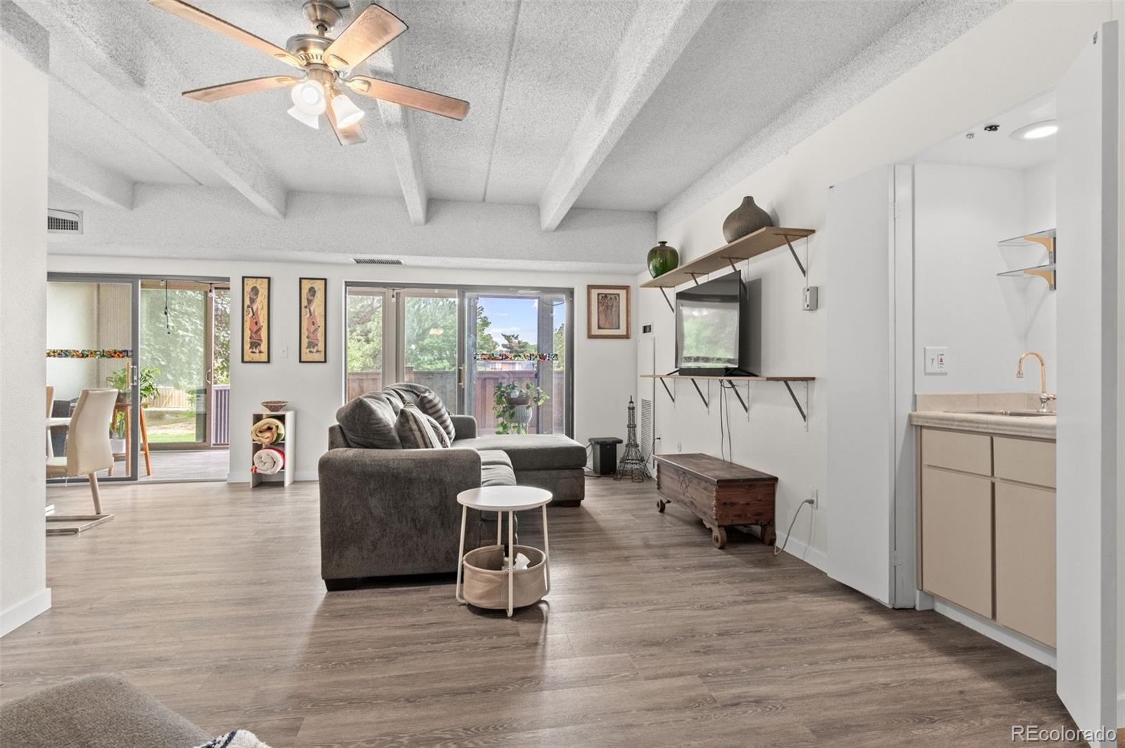 MLS Image #4 for 7877 e mississippi avenue,denver, Colorado