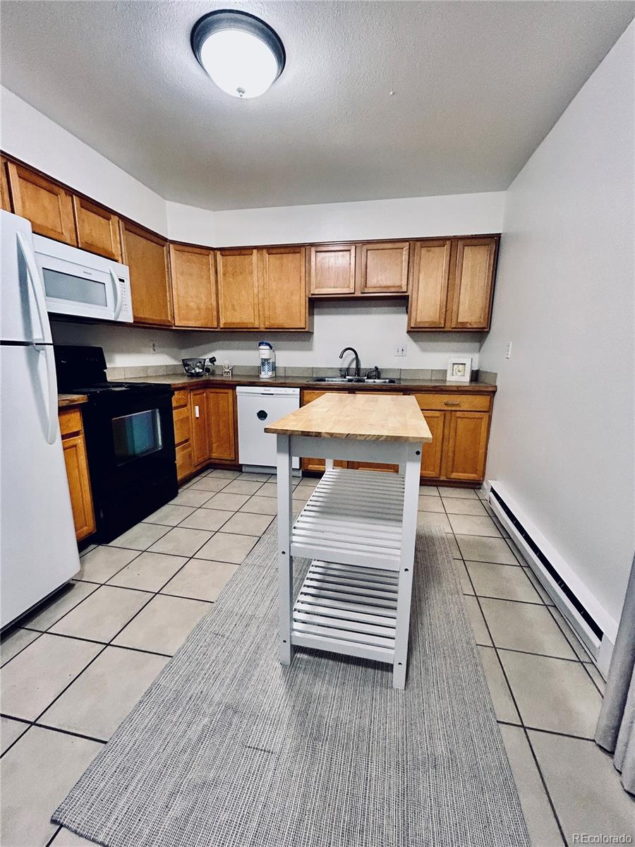 MLS Image #4 for 4576 w bingham place,denver, Colorado