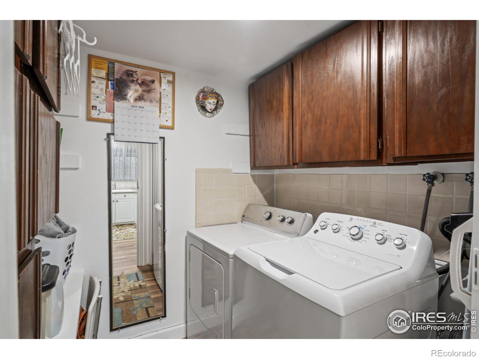 MLS Image #6 for 11443 w 17th place,lakewood, Colorado
