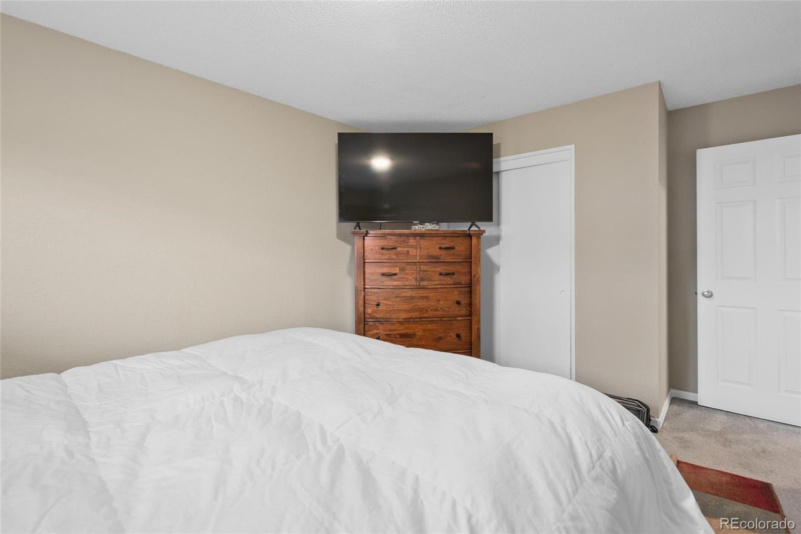 MLS Image #15 for 3679  ivanhoe street,denver, Colorado